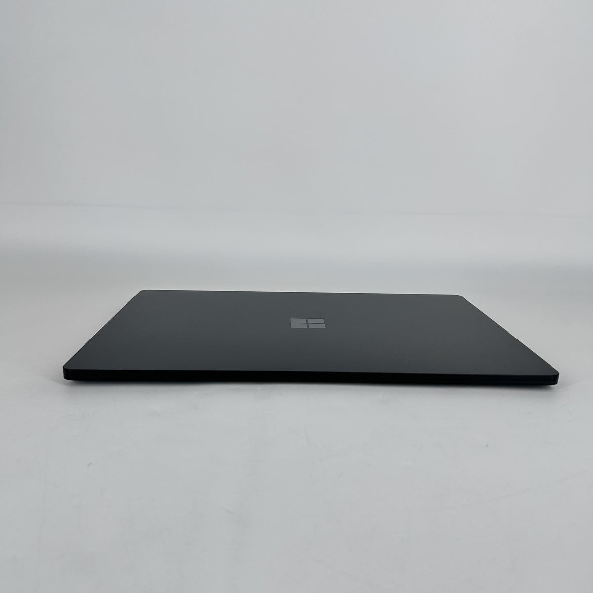 Microsoft Surface Laptop 4 15 Black 3.0 GHz Intel Core i7 11th Gen. 32GB RAM 1TB Solid State Drive