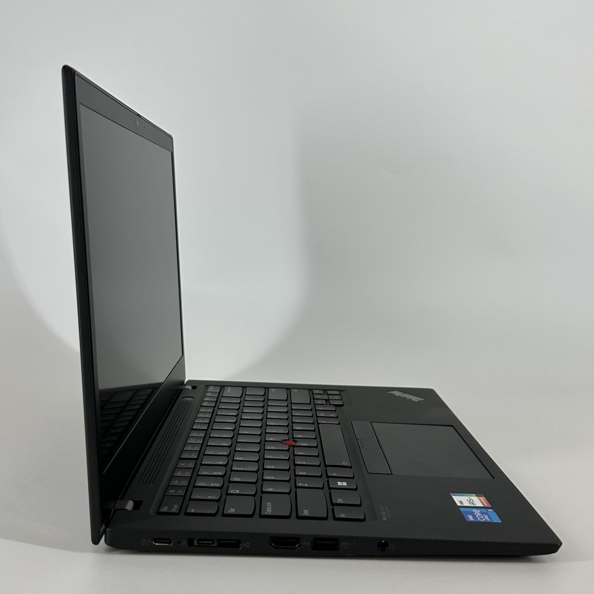 Lenovo ThinkPad T14 Gen 2 Gray 2.6 GHz Intel Core i5 11th Gen. 16GB RAM 256GB Solid State Drive