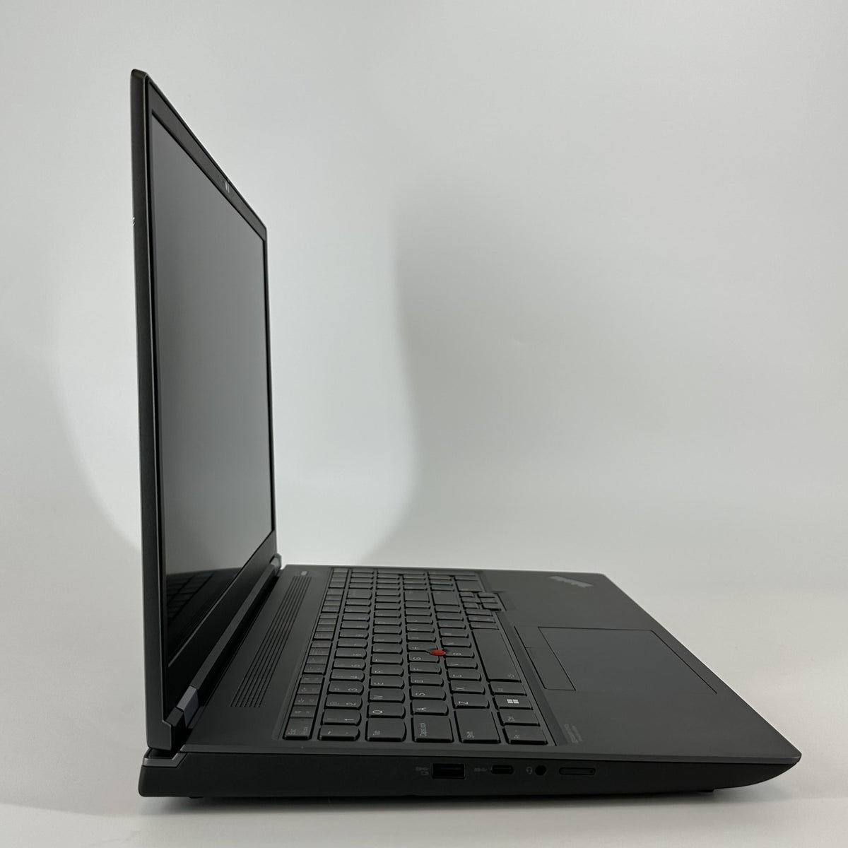 Lenovo ThinkPad P16 Gen 1 Gray 2.0 GHz Intel Core i7 12th Gen. 64GB RAM 1TB Solid State Drive NVIDIA RTX A4500 16 GB