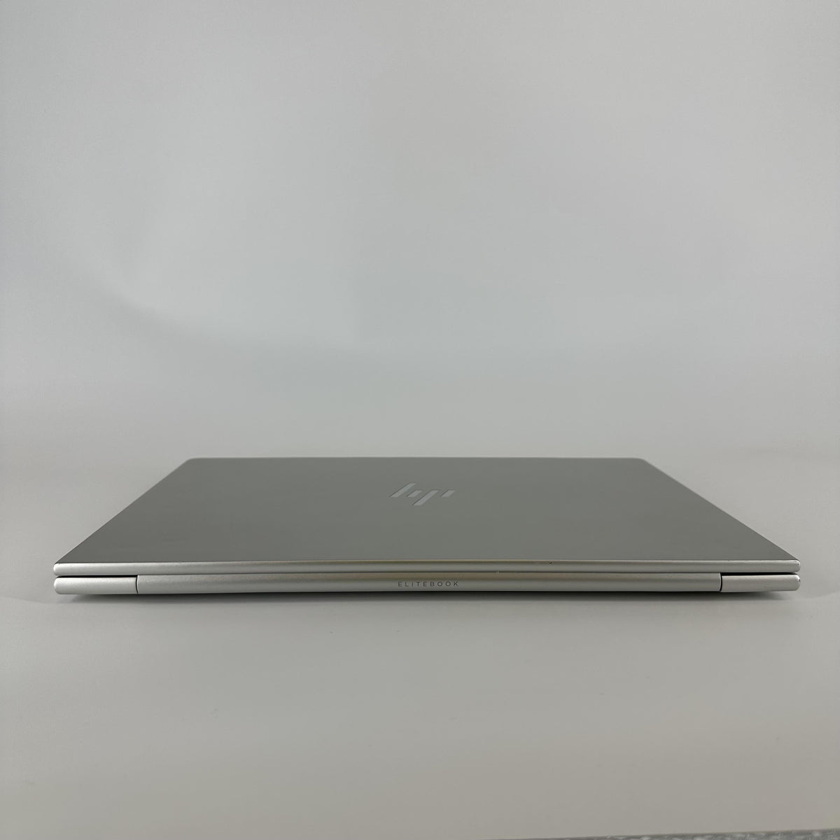 HP Elitebook 860 G10 15.6 Silver 1.6 GHz Intel Core i7 13th Gen. 16GB RAM 512GB Solid State Drive