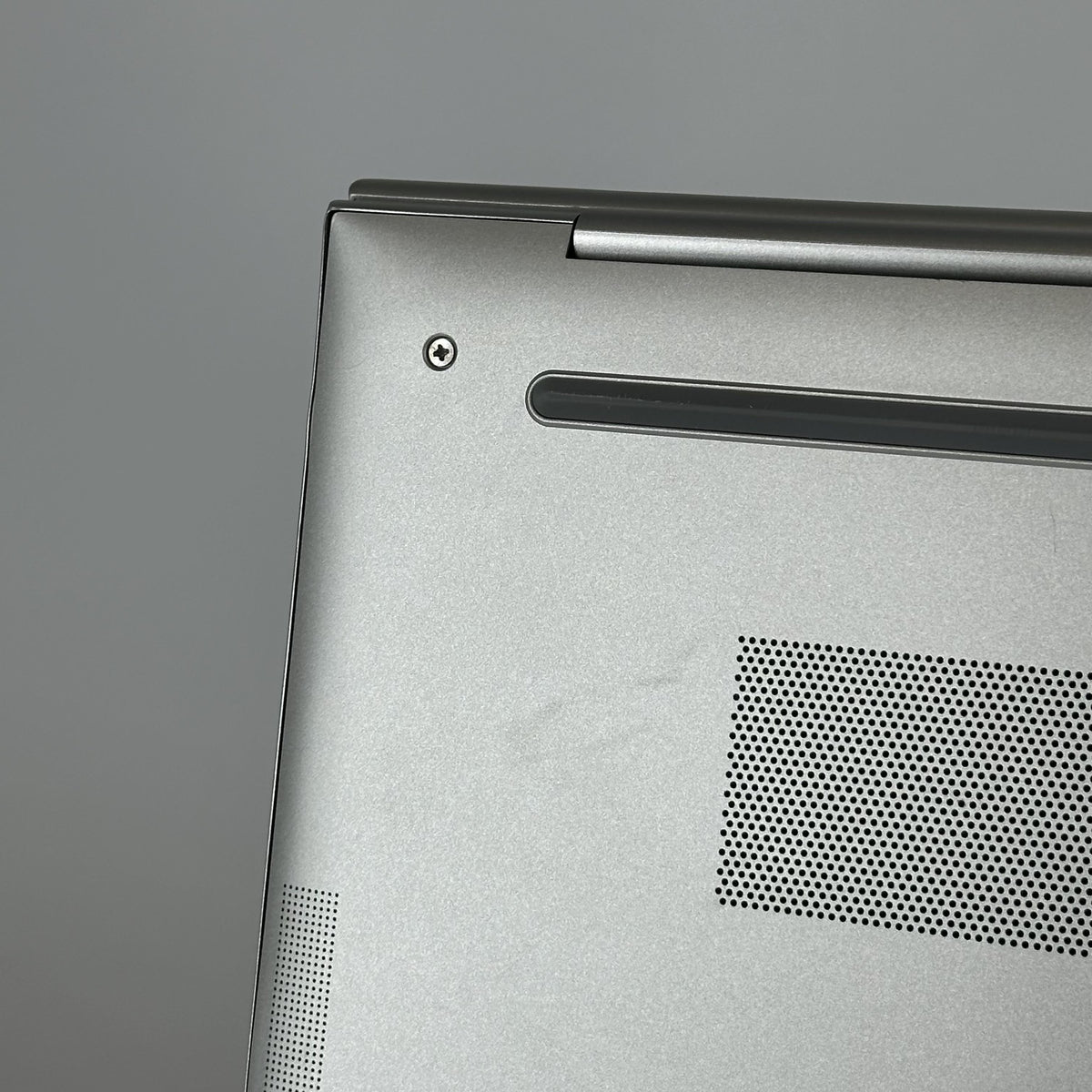 HP Elitebook 860 G10 15.6 Silver 1.6 GHz Intel Core i7 13th Gen. 16GB RAM 512GB Solid State Drive