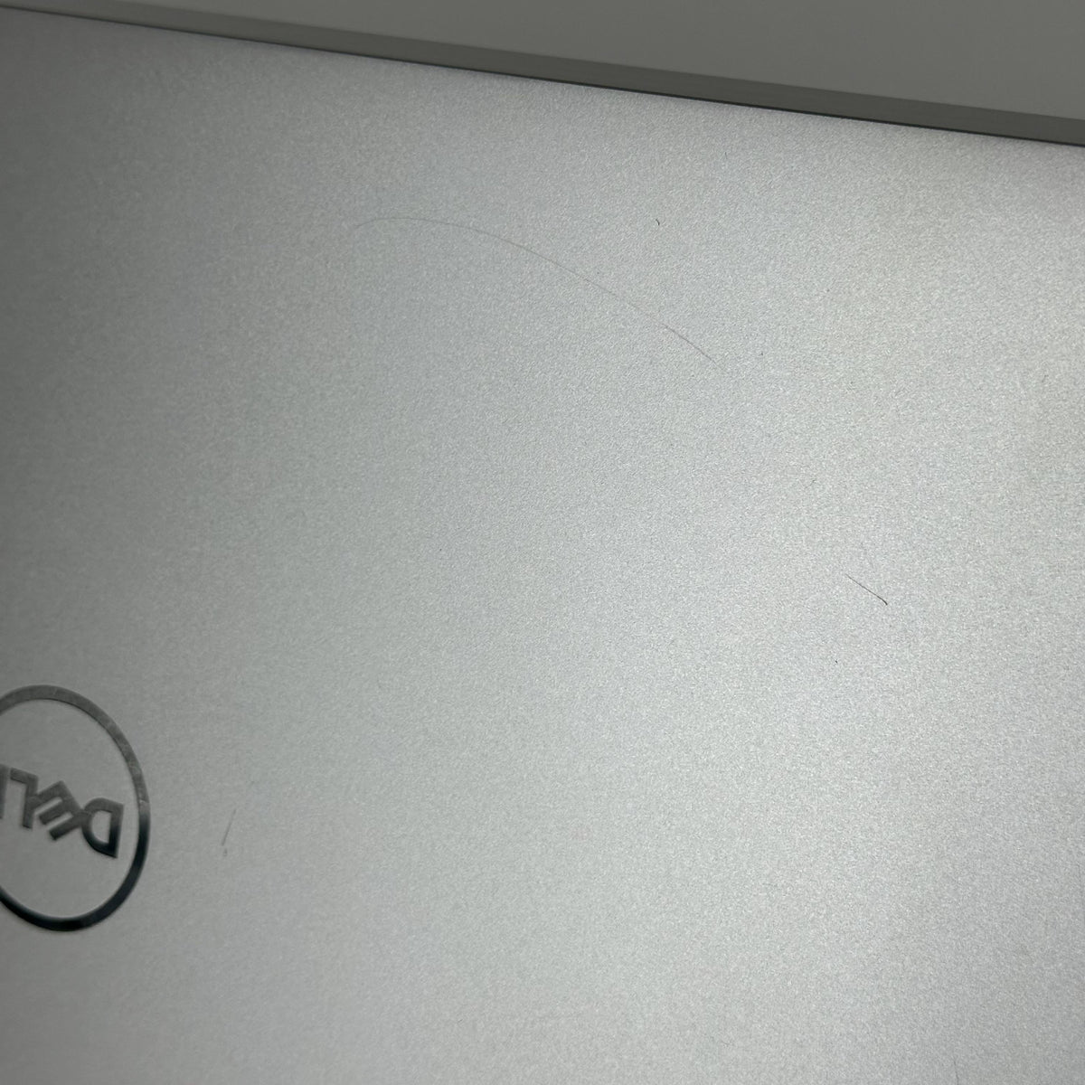 Dell XPS 15 9530 Silver 2.4 GHz Intel Core i7 13th Gen. 32GB RAM 512GB Solid State Drive Intel Arc A370M 4 GB