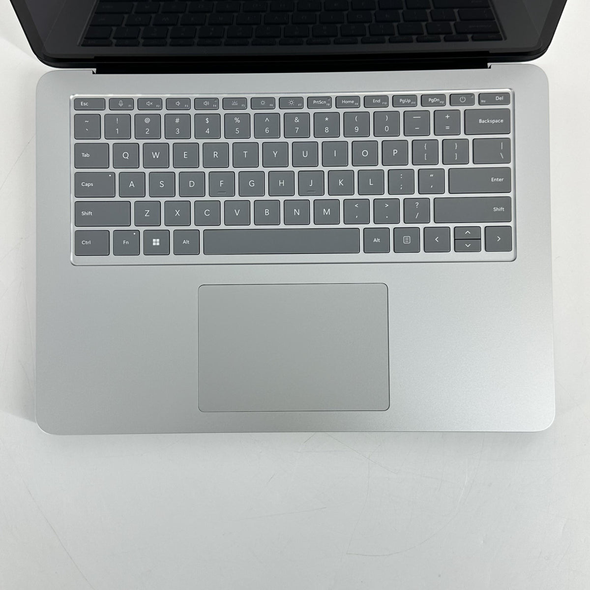 Microsoft Surface Laptop Studio 2 14.4 Silver 2.9 GHz Intel Core i7 13th Gen. 64GB RAM 1TB Solid State Drive NVIDIA GeForce RTX 4060 8 GB