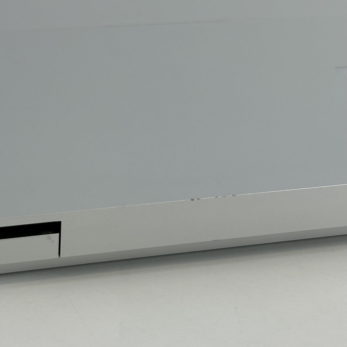 Microsoft Surface Laptop Studio 2 14.4 Silver 2.9 GHz Intel Core i7 13th Gen. 64GB RAM 1TB Solid State Drive NVIDIA GeForce RTX 4060 8 GB