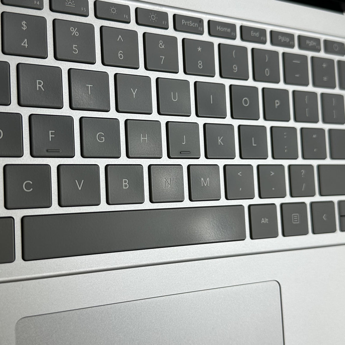 Microsoft Surface Laptop Studio 2 14.4 Silver 2.9 GHz Intel Core i7 13th Gen. 64GB RAM 1TB Solid State Drive NVIDIA GeForce RTX 4060 8 GB