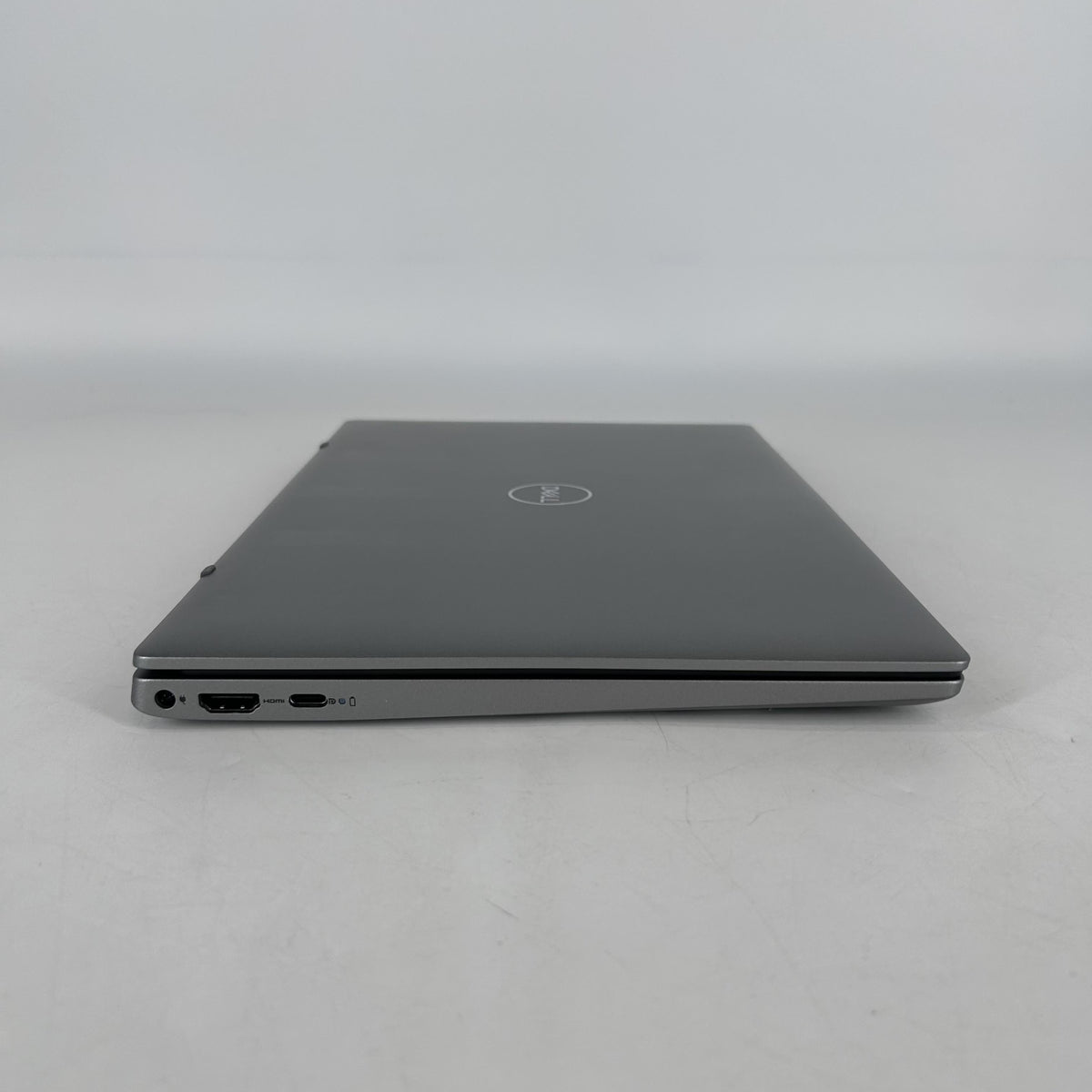 Dell Latitude 3320 13.3 Gray 2.6 GHz Intel Core i5 11th Gen. 16GB RAM 512GB Solid State Drive