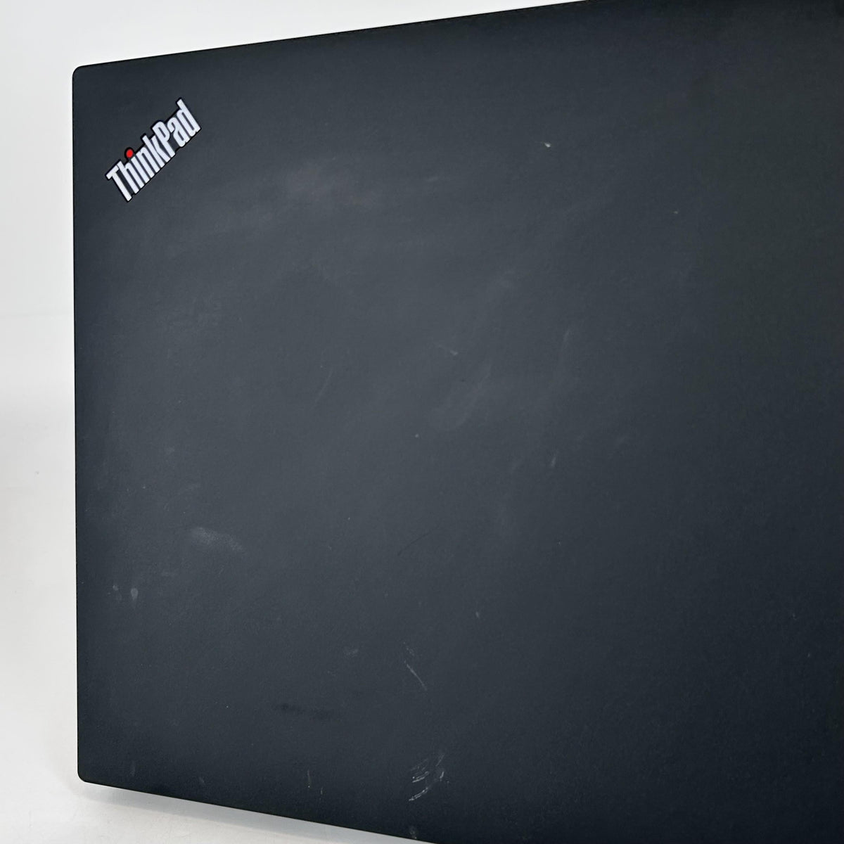 Lenovo ThinkPad T16 Gen 1 Gray 2.2 GHz Intel Core i7 12th Gen. 16GB RAM 512GB Solid State Drive