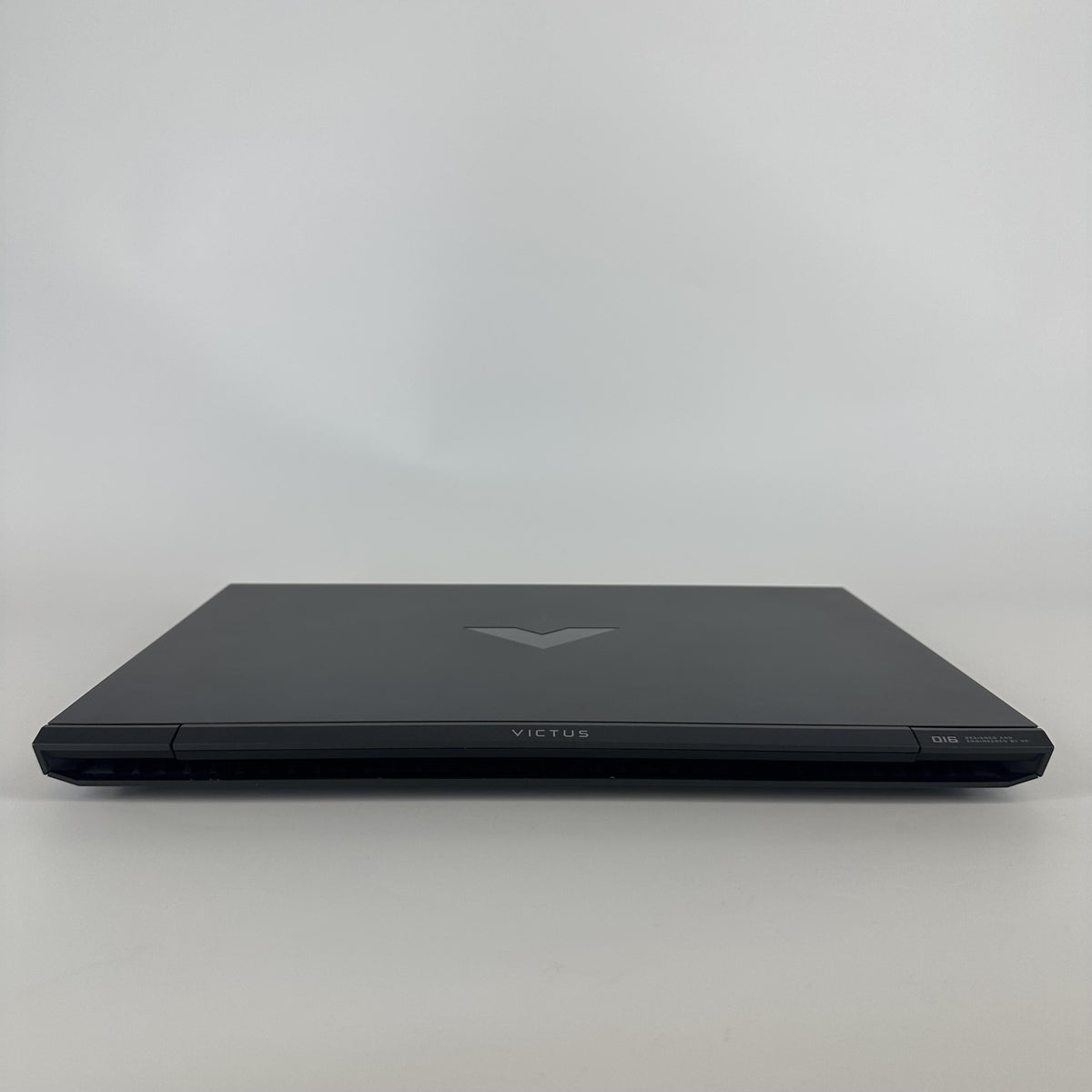 HP Victus 16.1 Gray 3.2 GHz AMD Ryzen 7 5800H 16GB RAM 512GB Solid State Drive NVIDIA GeForce RTX 3050 Ti 4 GB