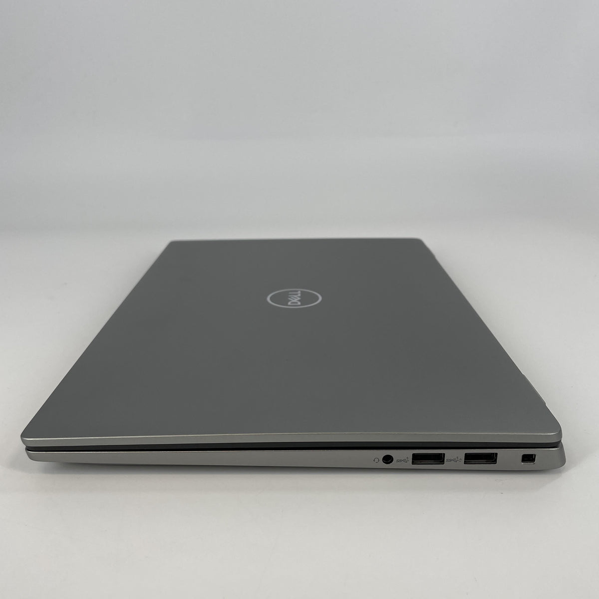 Dell Latitude 7440 14 Gray 1.8 GHz Intel Core i7 13th Gen. 32GB RAM 512GB Solid State Drive