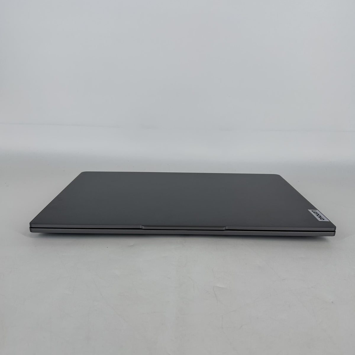 Lenovo IdeaPad Pro 5i 16 Luna Grey 1.4 GHz Intel Core Ultra 7 16GB RAM 1TB Solid State Drive NVIDIA GeForce RTX 3050 6 GB