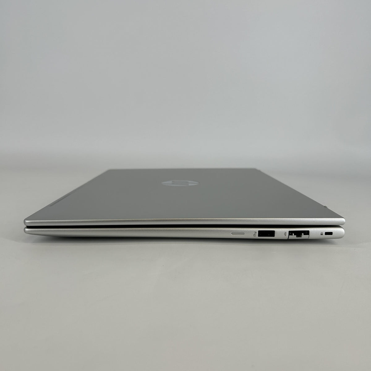 HP ProBook 460 G11 16 Silver 1.7 GHz Intel Core Ultra 7 32GB RAM 1TB Solid State Drive
