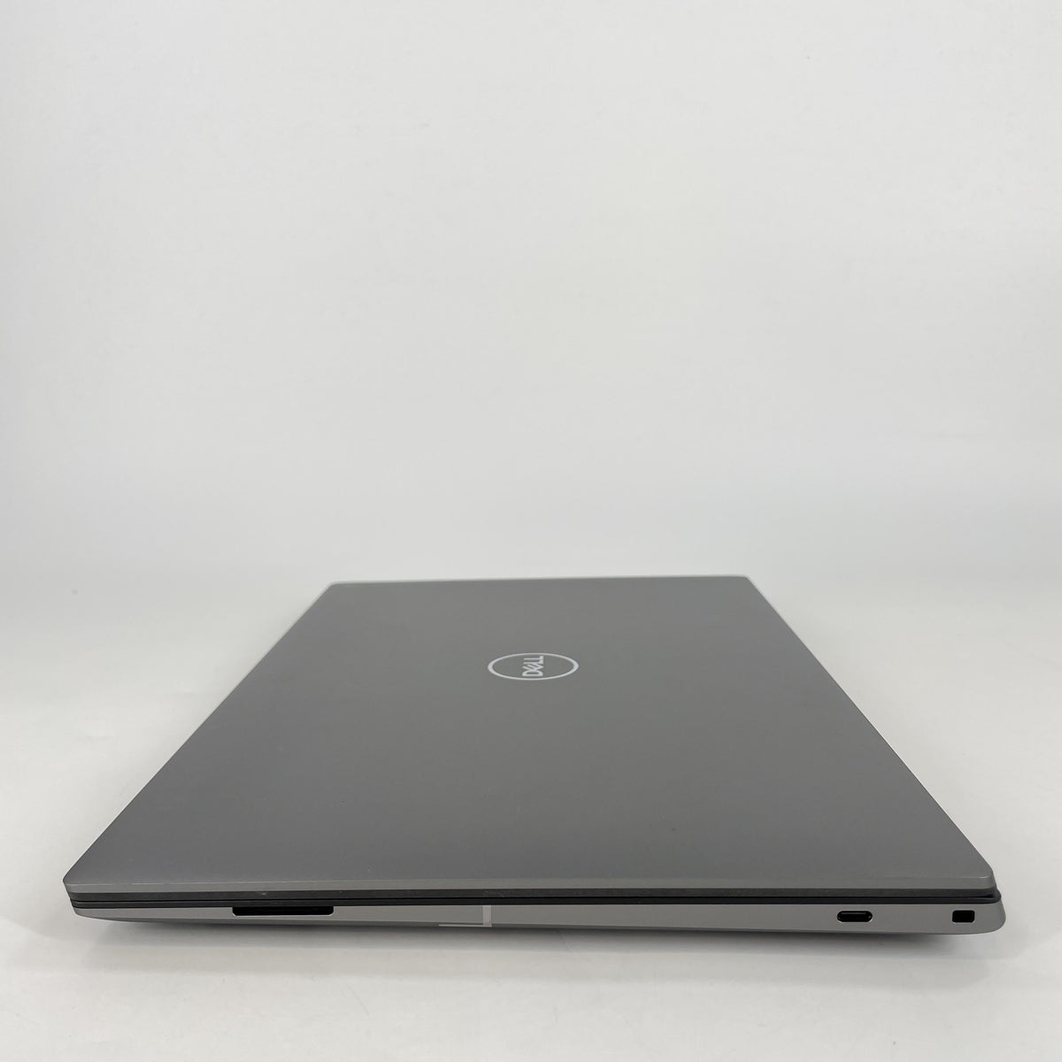Dell Precision 5690 16 Gray 2.5 GHz Intel Core Ultra 9 64GB RAM 2TB Solid State Drive NVIDIA RTX 5000 Ada 16 GB