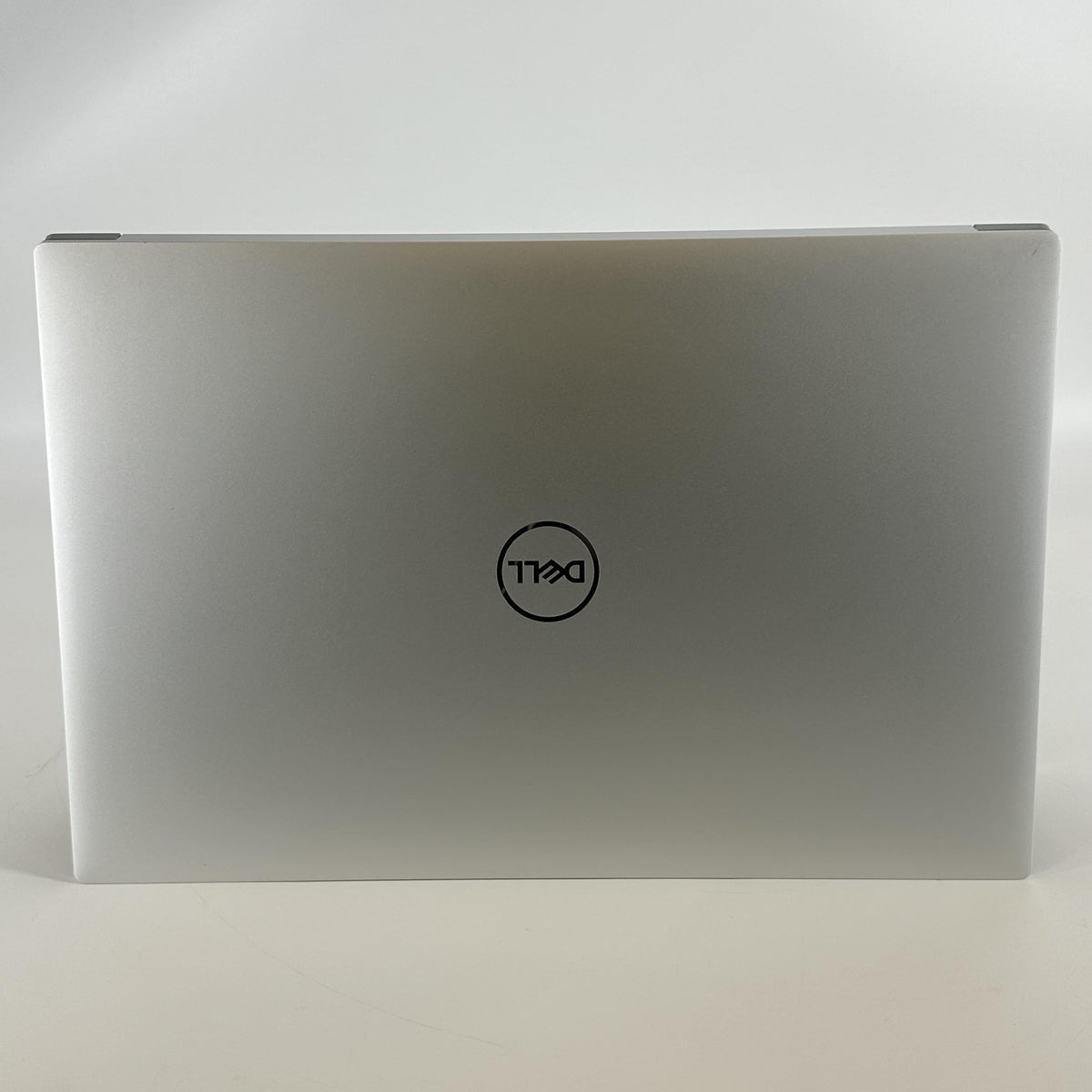 Dell XPS 15 9530 Silver 2.4 GHz Intel Core i7 13th Gen. 16GB RAM 512GB Solid State Drive Intel Arc A370M 4 GB