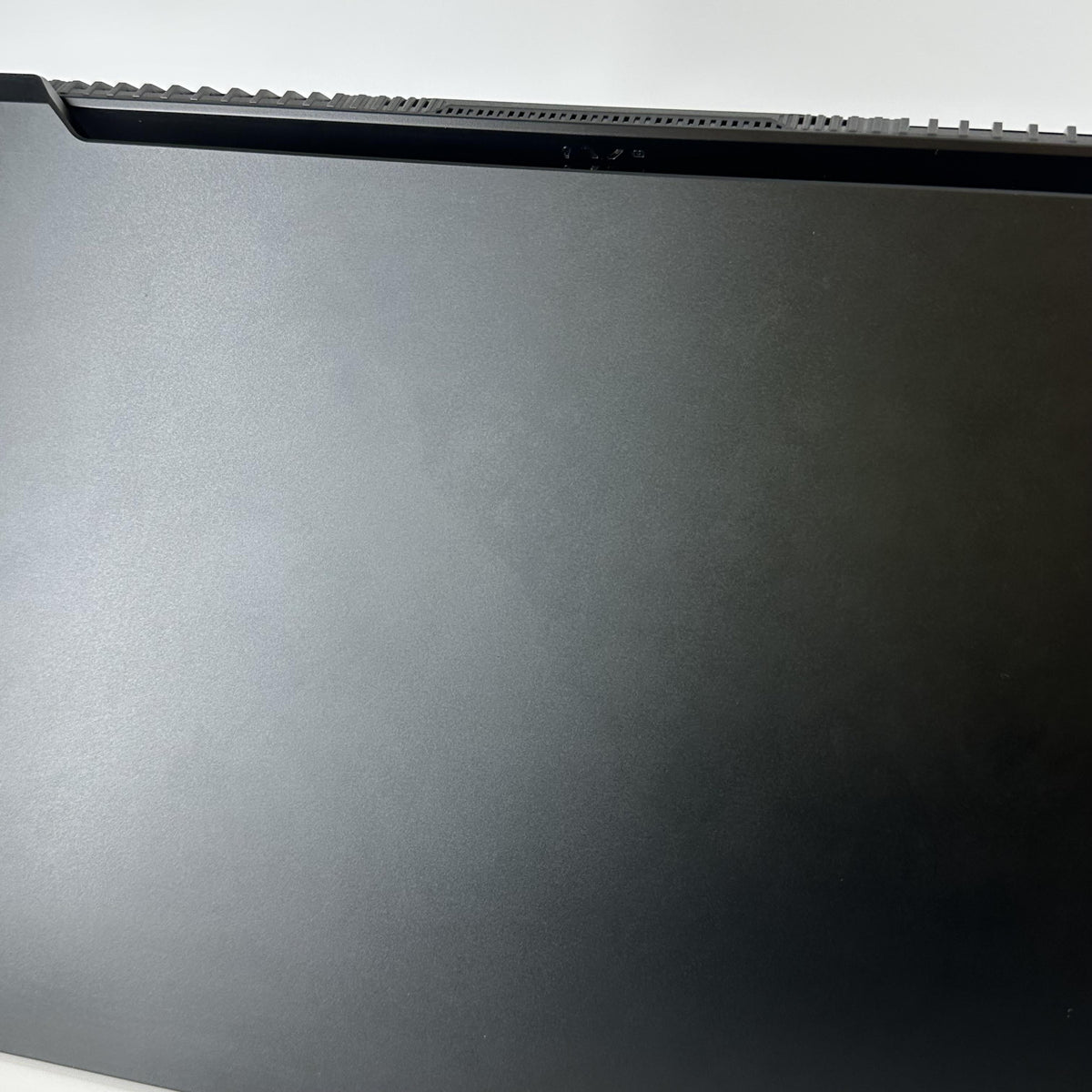 Asus TUF A16 16 Black 3.2 GHz AMD Ryzen 7 7735HS 16GB RAM 1TB Solid State Drive AMD Radeon RX 7700S 8 GB