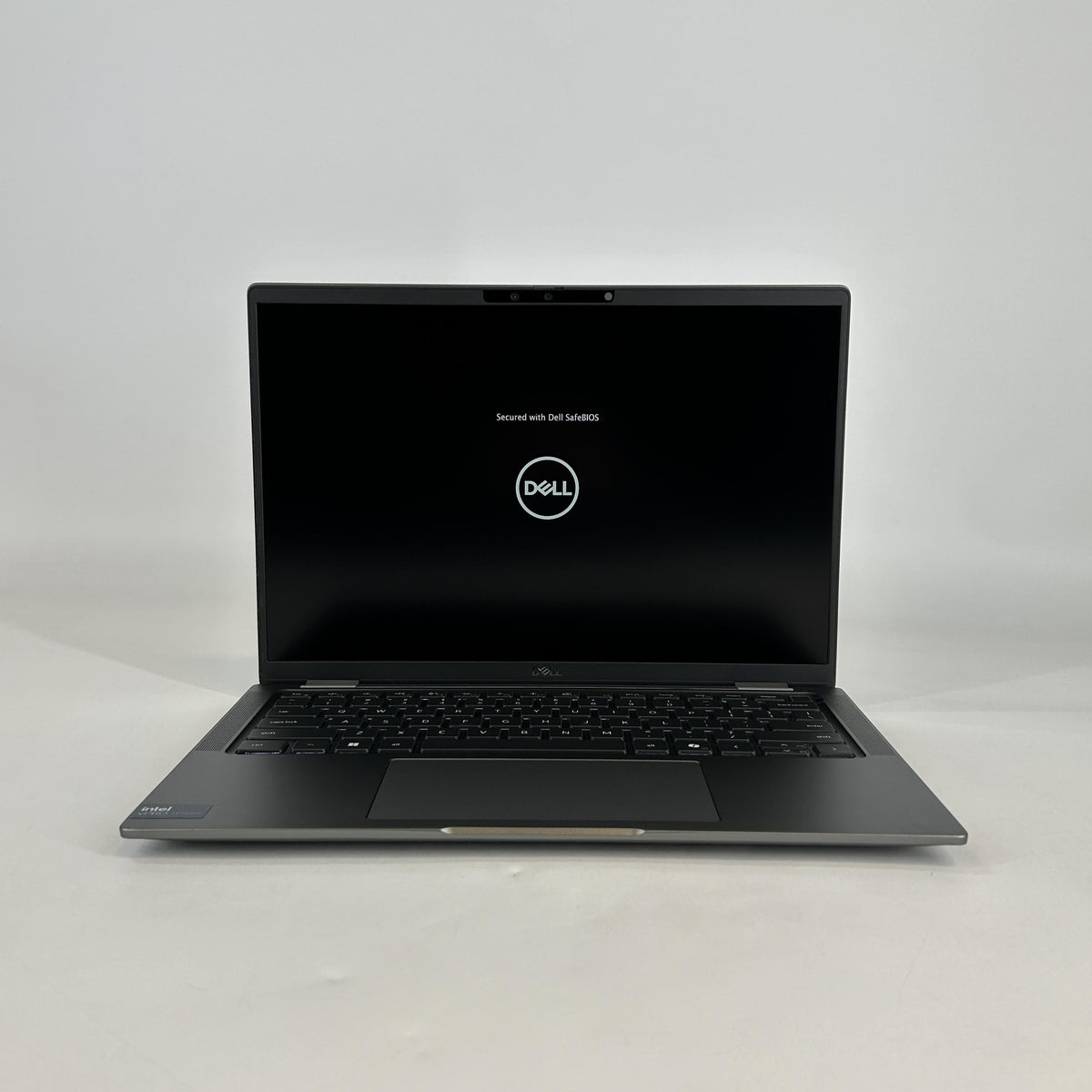 Dell Latitude 7450 14 Gray 2.1 GHz Intel Core Ultra 7 32GB RAM 512GB Solid State Drive