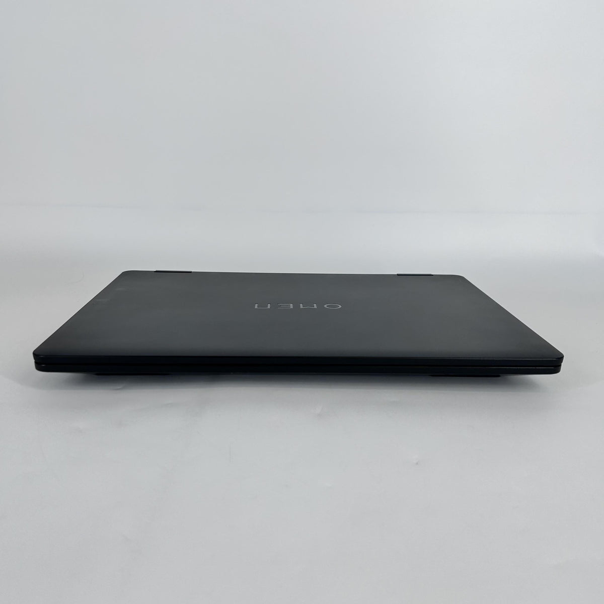 HP Omen 16 Black 2.4 GHz AMD Ryzen 9 8940HX 32GB RAM 1TB Solid State Drive NVIDIA GeForce RTX 5060 8 GB