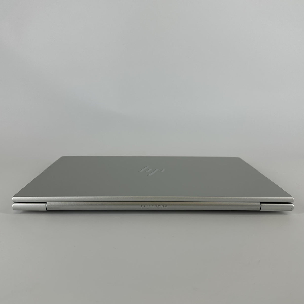 HP Elitebook 840 G9 14 Silver 1.6 GHz Intel Core i5 12th Gen. 16GB RAM 512GB Solid State Drive