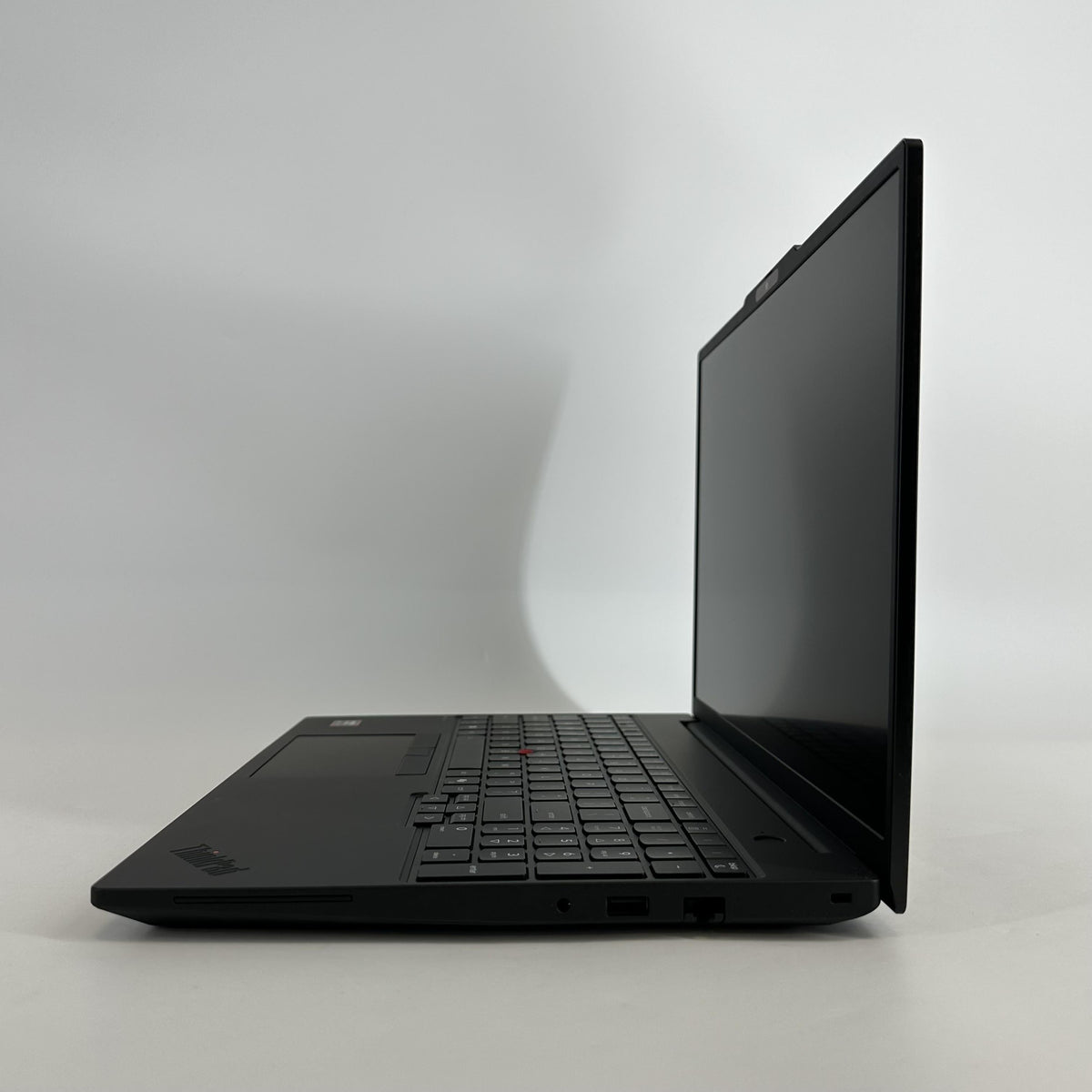 Lenovo ThinkPad T16 Gen 5 Black 3.3 GHz AMD Ryzen 7 Pro 250 16GB RAM 512GB Solid State Drive