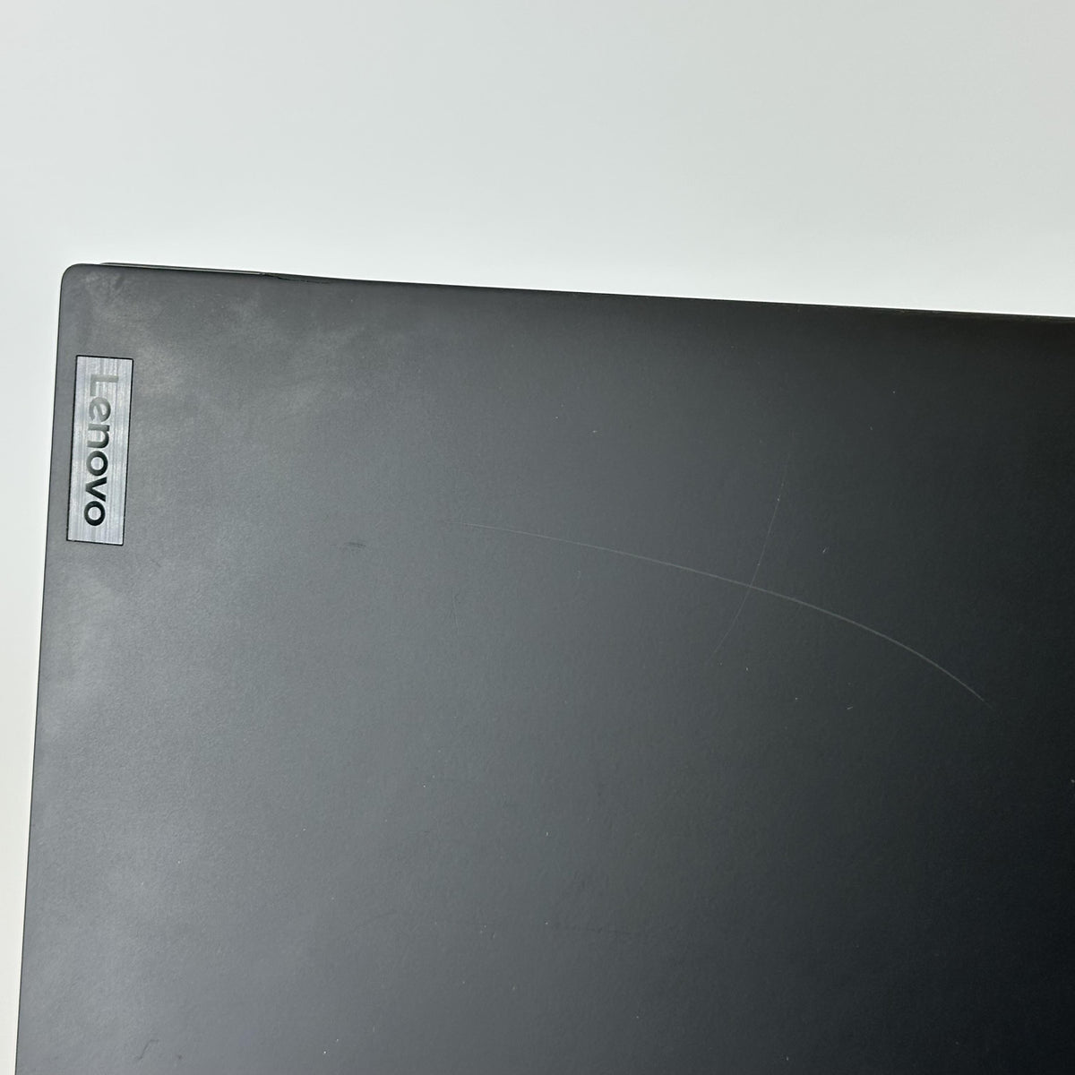 Lenovo ThinkPad X1 Carbon Gen 10 14 Black 2.1 GHz Intel Core i7 12th Gen. 16GB RAM 512GB Solid State Drive