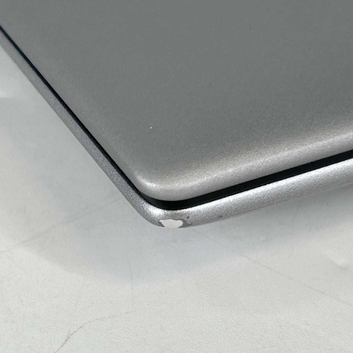 HP ZBook Studio 16 G10 Gray 2.5 GHz Intel Core i7 13th Gen. 64GB RAM 1TB Solid State Drive NVIDIA RTX 4000 Ada 12 GB