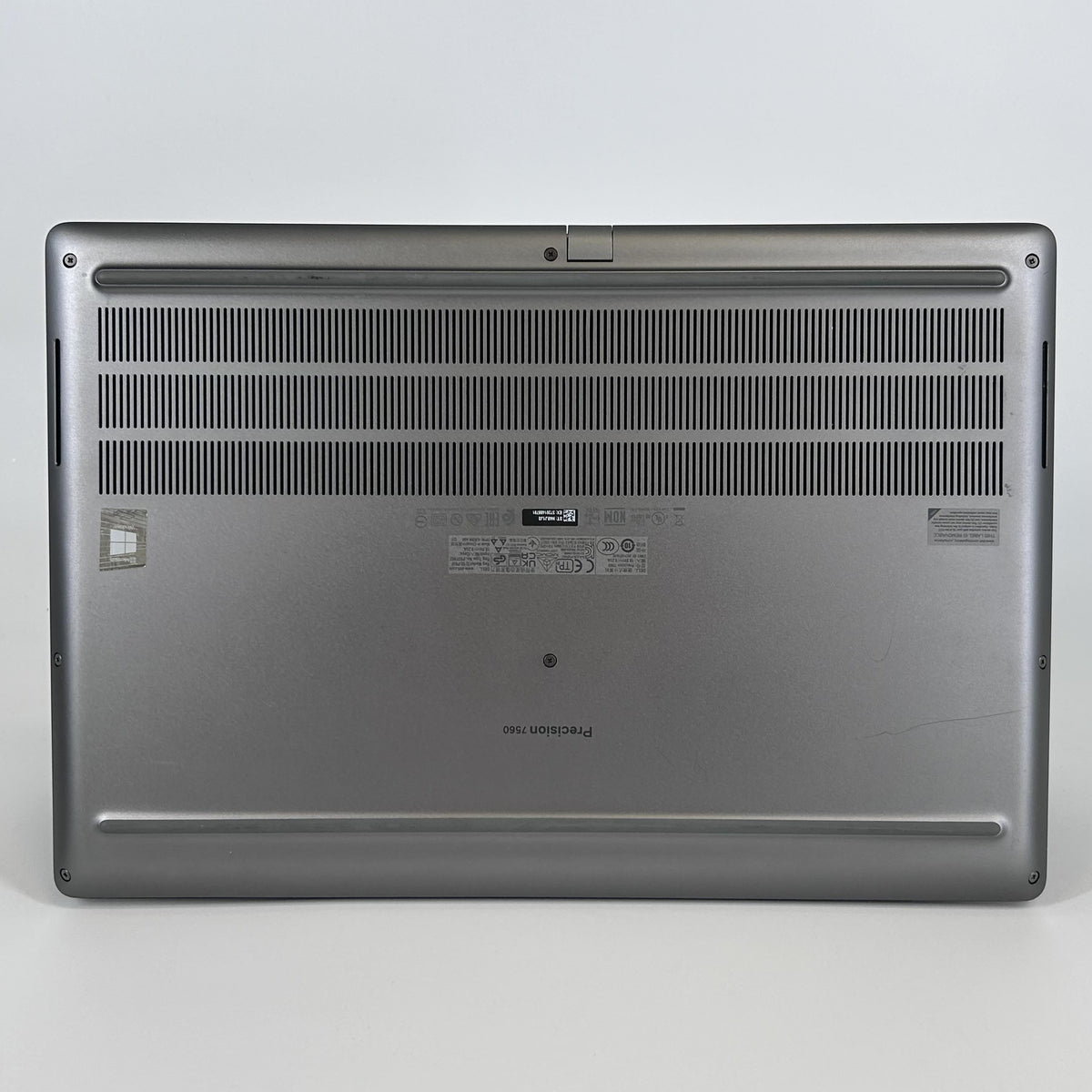 Dell Precision 7560 15.6 Gray 2.6 GHz Intel Core i9 11th Gen. 128GB RAM 2TB Solid State Drive NVIDIA Quadro T1200 4 GB