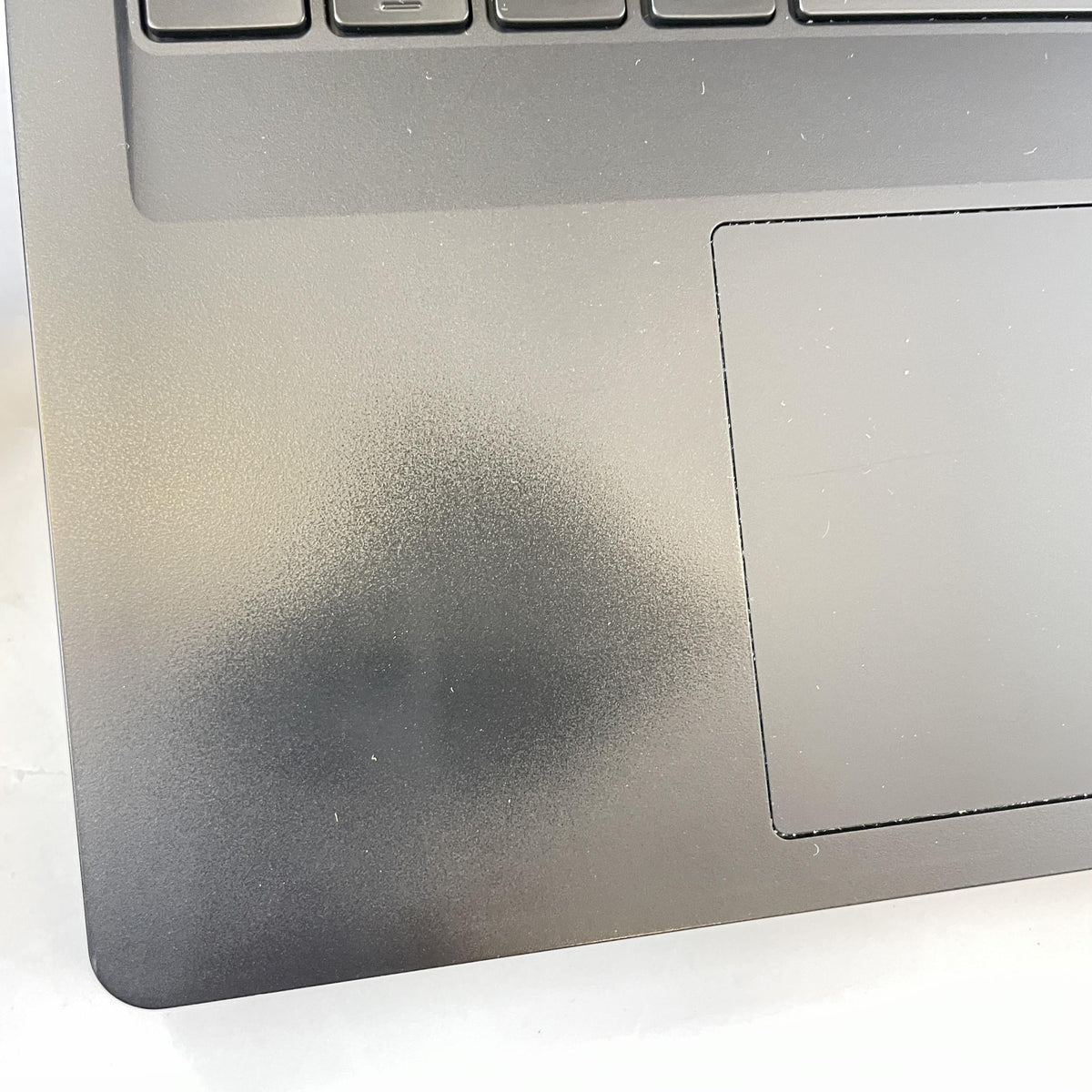 Lenovo Legion Pro 7i Gen 10 16 Black 2.7 GHz Intel Core Ultra 9 Series 2 64GB RAM 4TB Solid State Drive None Solid State Drive NVIDIA GeForce RTX 5080 16 GB