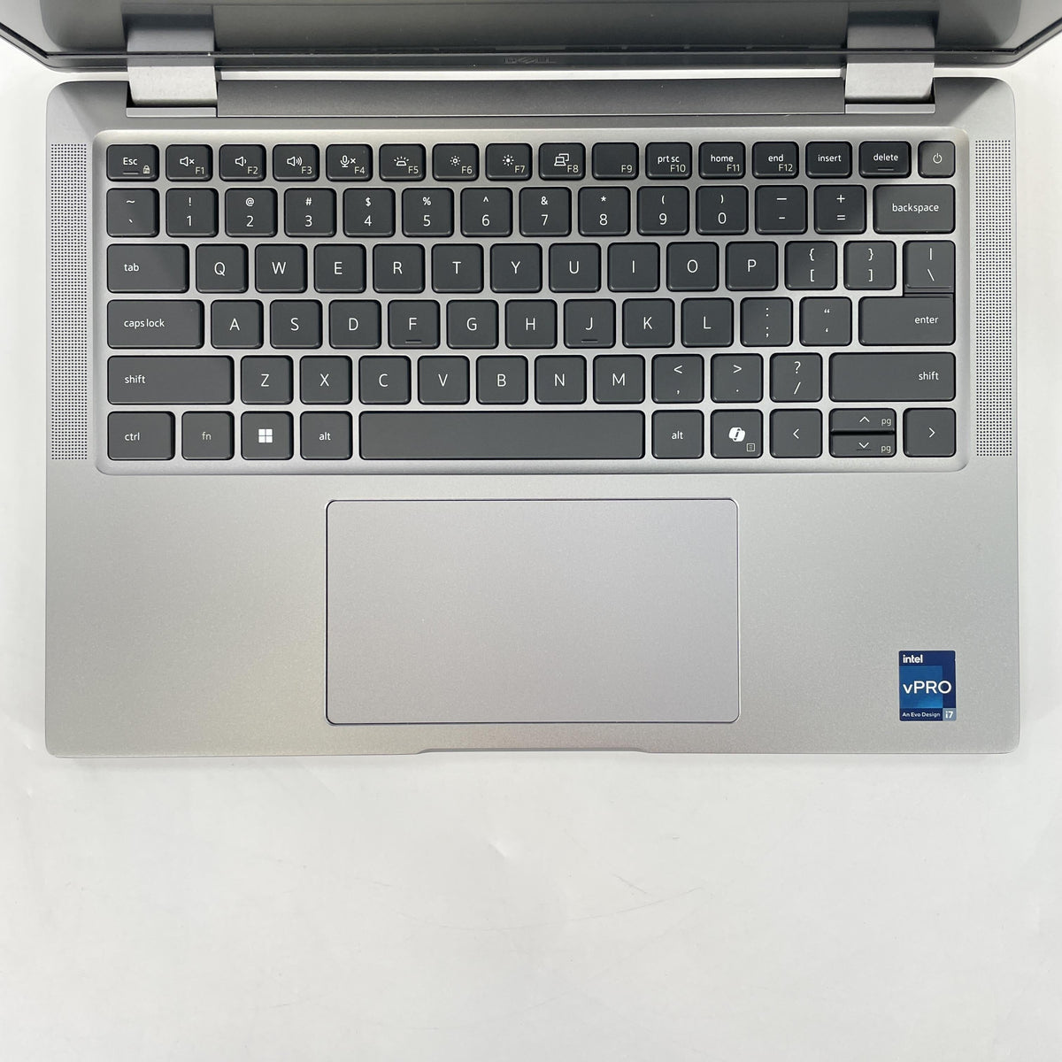 Dell Latitude 7440 14 Gray 1.9 GHz Intel Core i7 13th Gen. 32GB RAM 256GB Solid State Drive