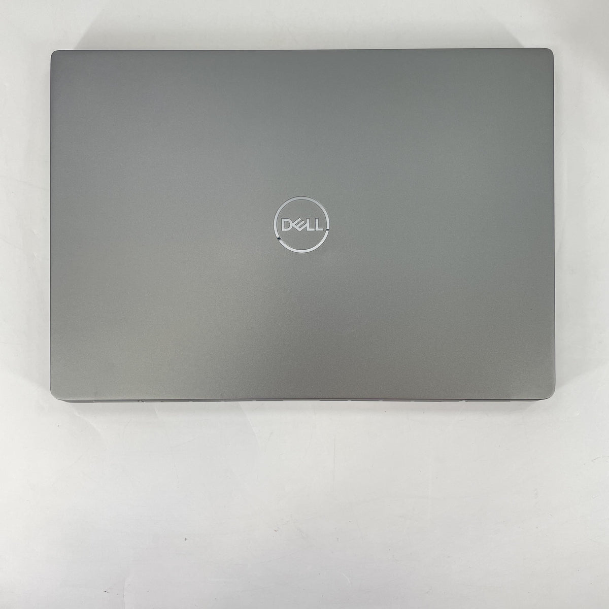 Dell Latitude 7440 14 Gray 1.9 GHz Intel Core i7 13th Gen. 32GB RAM 256GB Solid State Drive