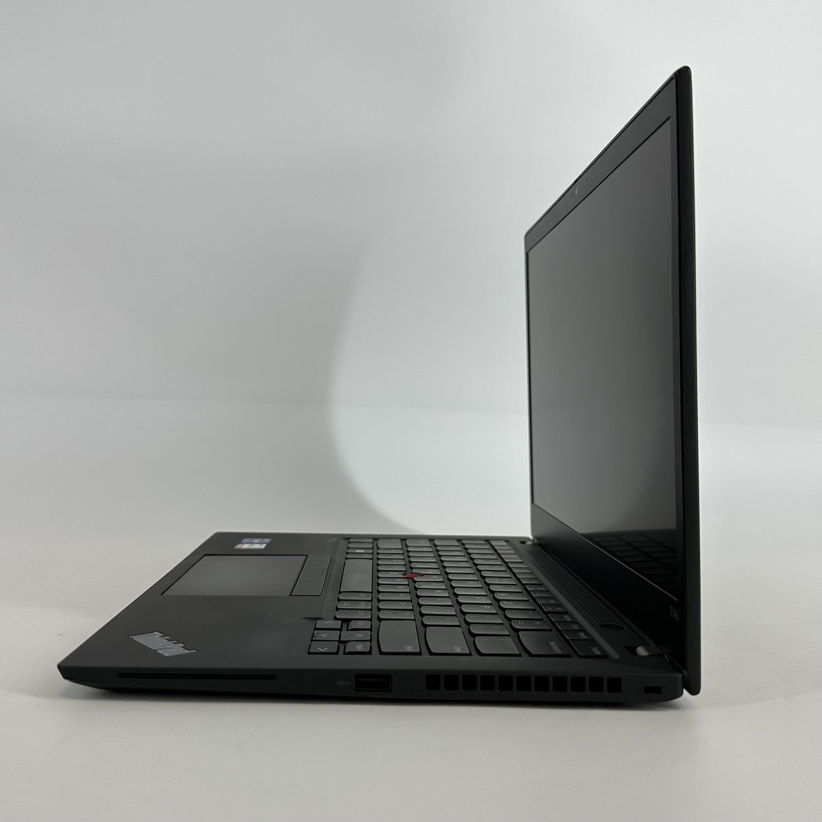 Lenovo ThinkPad T14s Gen 2 Black 2.8 GHz Intel Core i7 11th Gen. 16GB RAM 512GB Solid State Drive