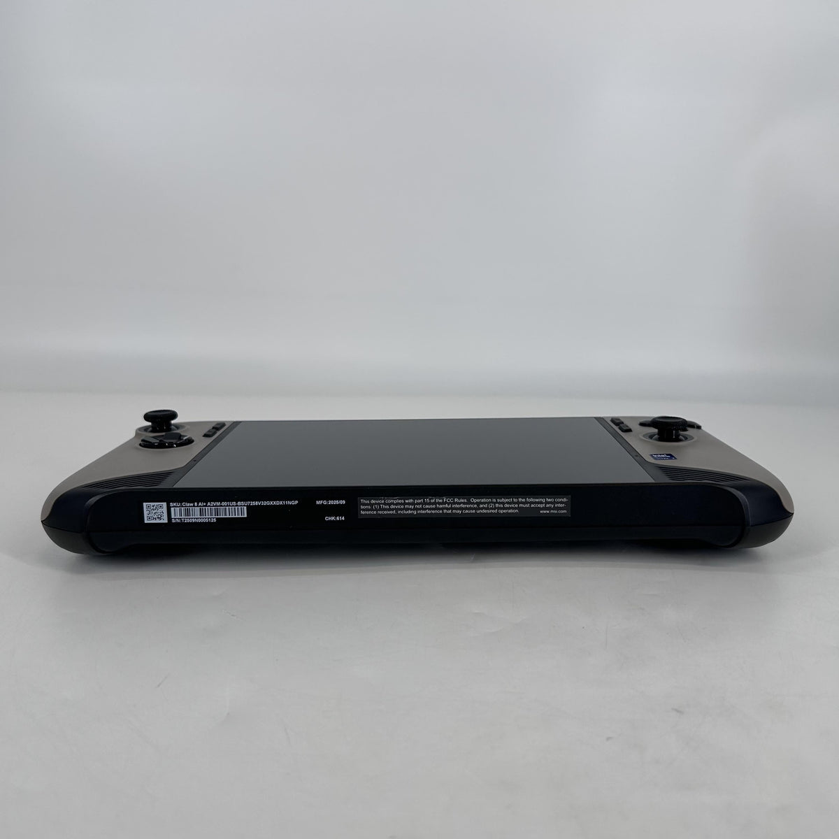 MSI Claw 8 AI+ Sandstorm Intel Core Ultra 7 Series 2 32GB RAM 2TB Solid State Drive