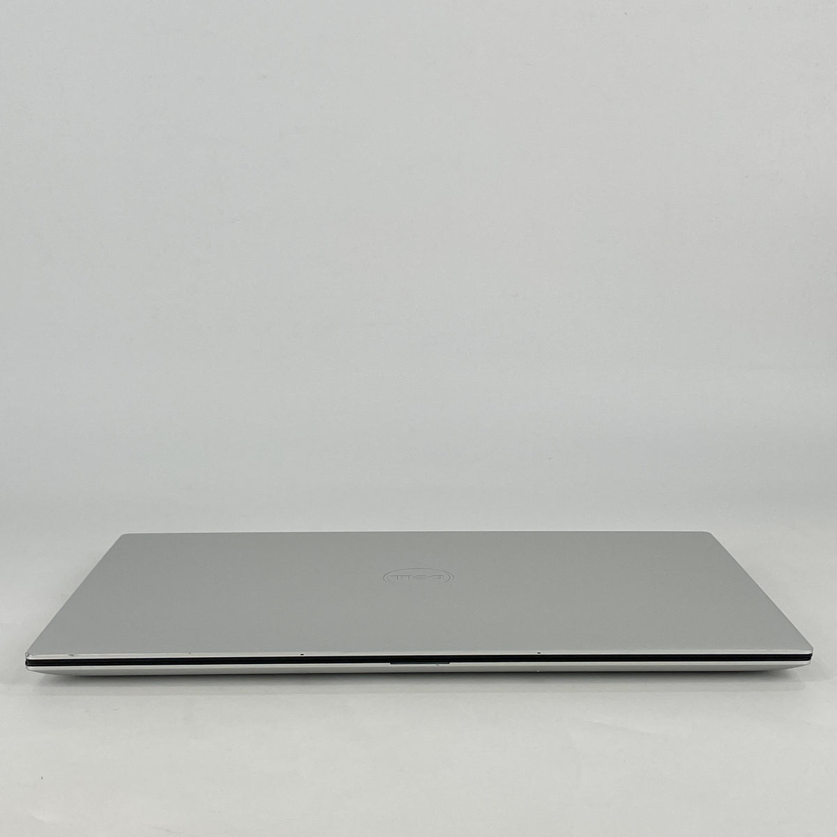 Dell XPS 15 9530 Silver 2.4 GHz Intel Core i7 13th Gen. 32GB RAM 512GB Solid State Drive Intel Arc A370M 4 GB