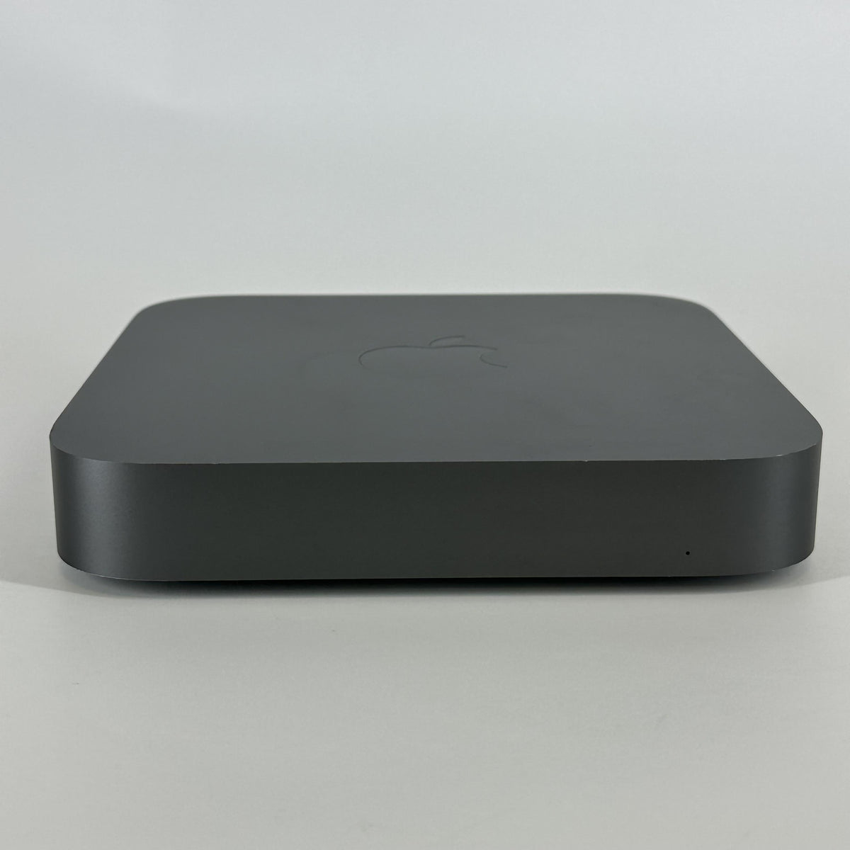Apple Mac Mini 2018 Space Gray 3.0 GHz Intel Core i7 8th Gen. 16GB RAM 256GB Solid State Drive