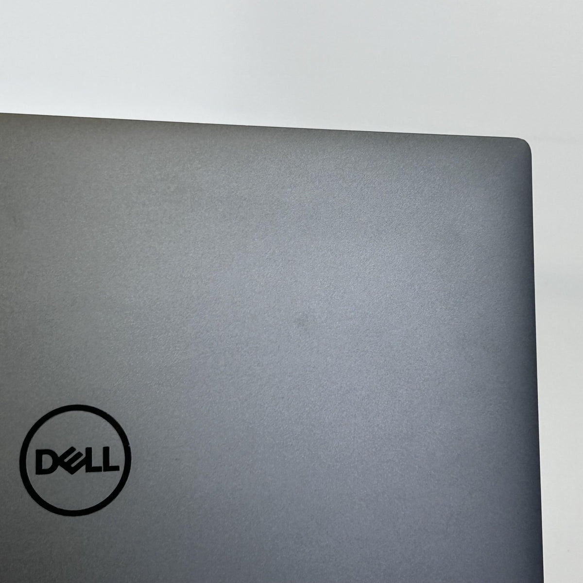 Dell XPS 13 Plus 9320 Gray 2.1 GHz Intel Core i7 12th Gen. 32GB RAM 512GB Solid State Drive