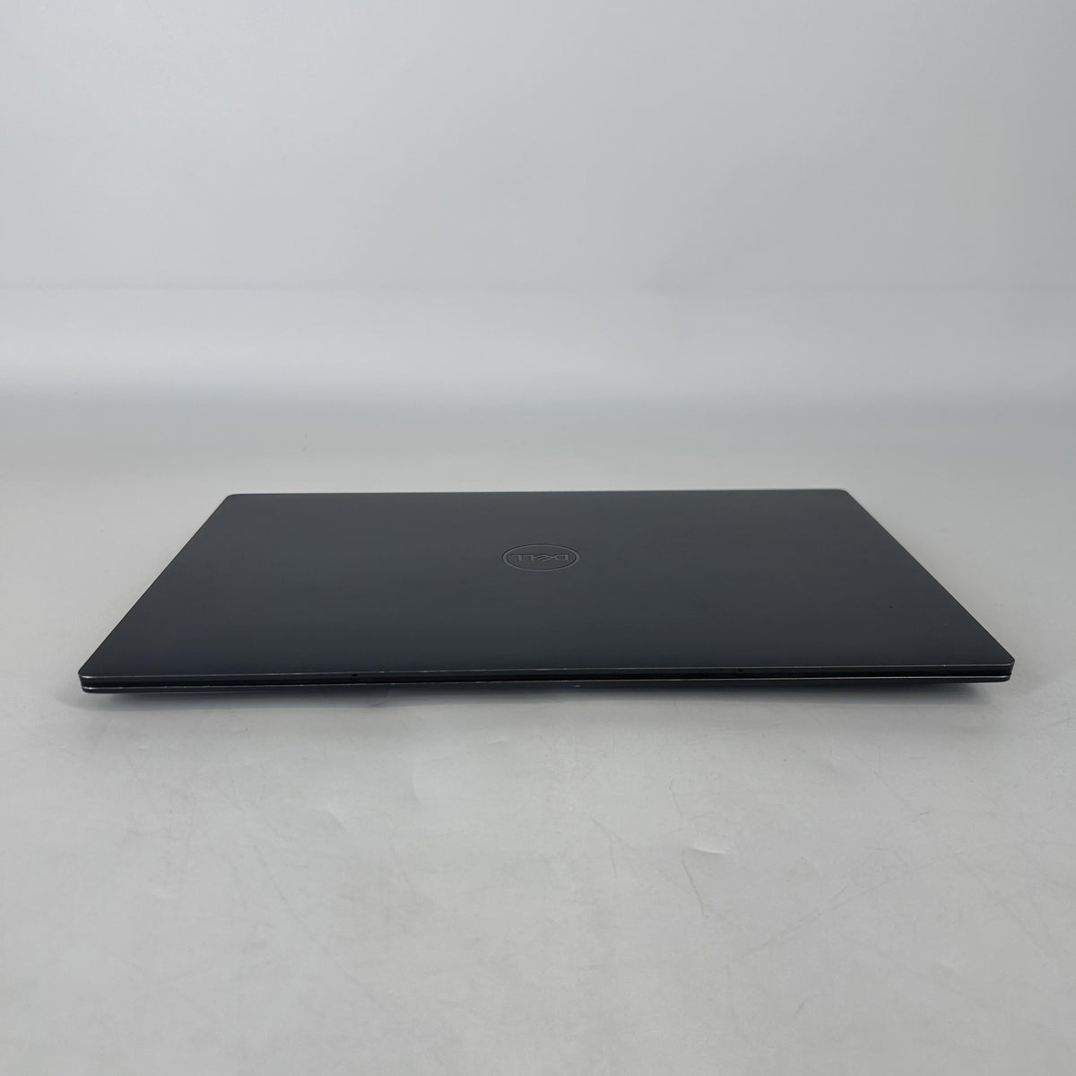 Dell XPS 13 Plus 9320 Gray 2.1 GHz Intel Core i7 12th Gen. 32GB RAM 512GB Solid State Drive