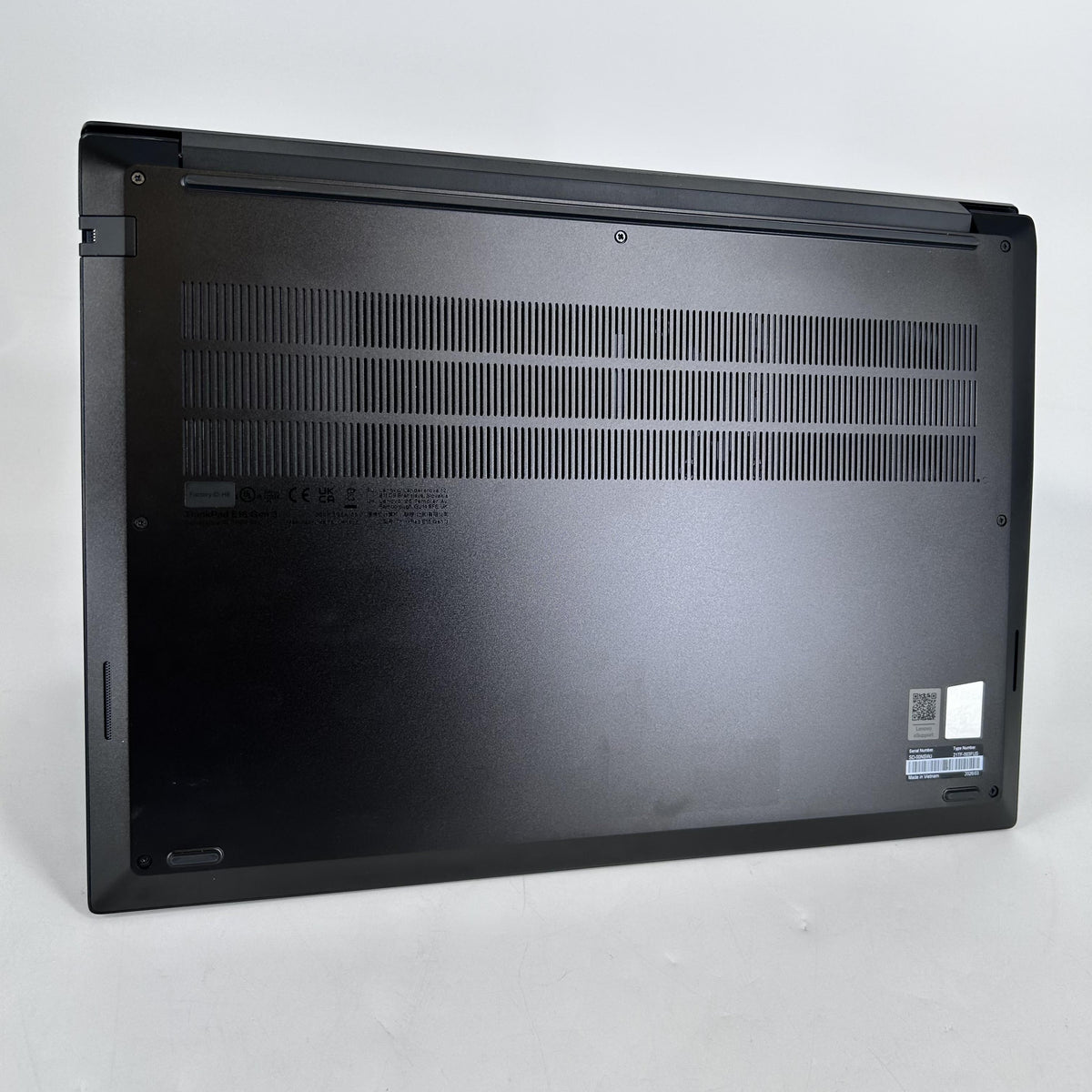 Lenovo ThinkPad E16 Gen 3 Black 2.5 GHz Intel Core 7 Series 2 16GB RAM 512GB Solid State Drive
