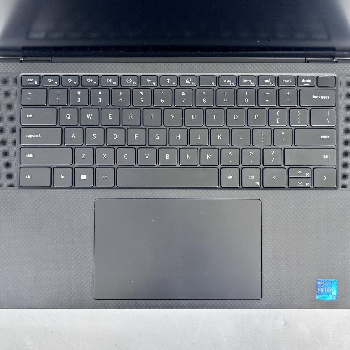 Dell XPS 15 9510 Silver 2.3 GHz Intel Core i7 11th Gen. 32GB RAM 1TB Solid State Drive NVIDIA GeForce RTX 3050 Ti 4 GB