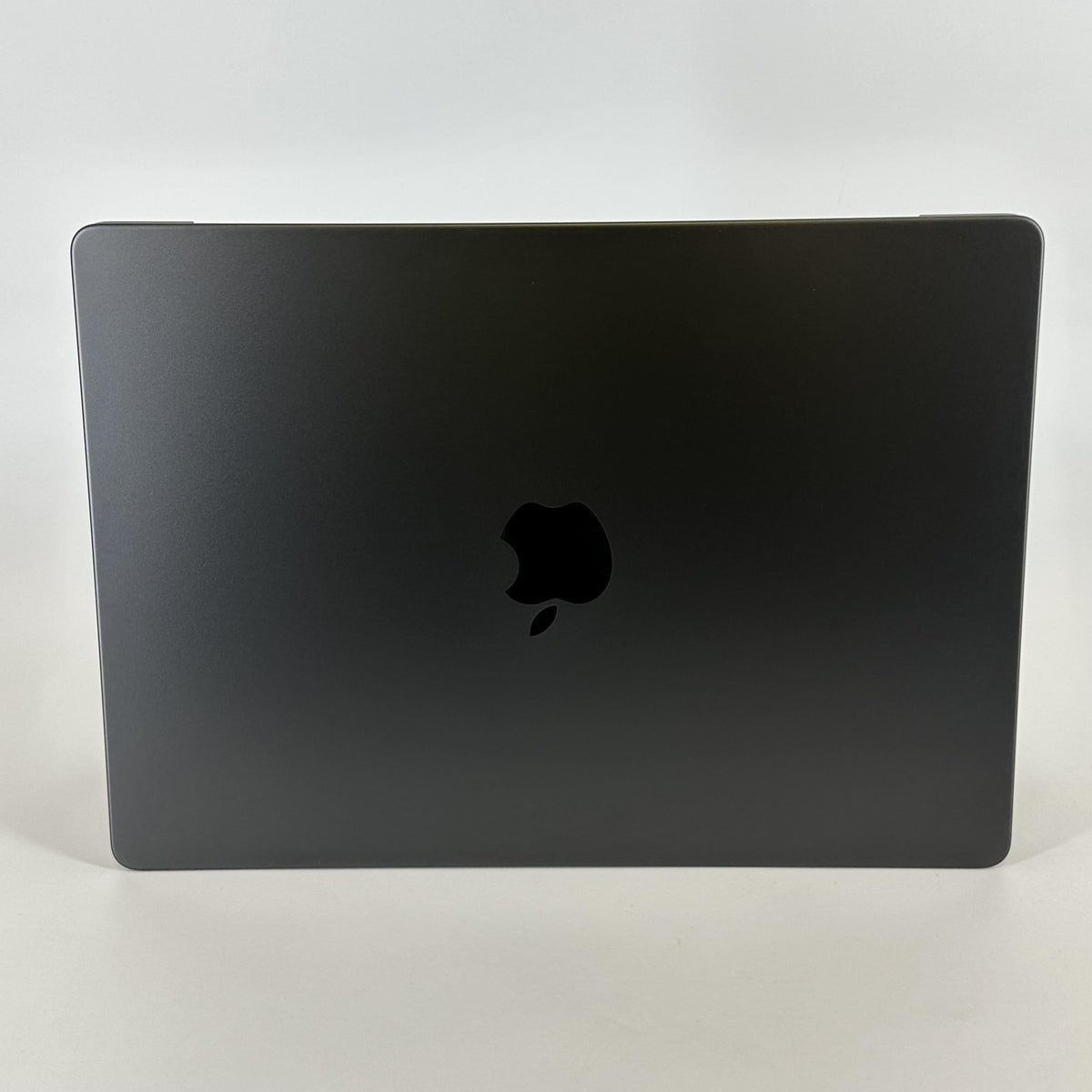 Apple MacBook Pro 14 2025 Space Black M5 10-Core CPU 16GB Unified Memory 512GB Solid State Drive 10-Core GPU