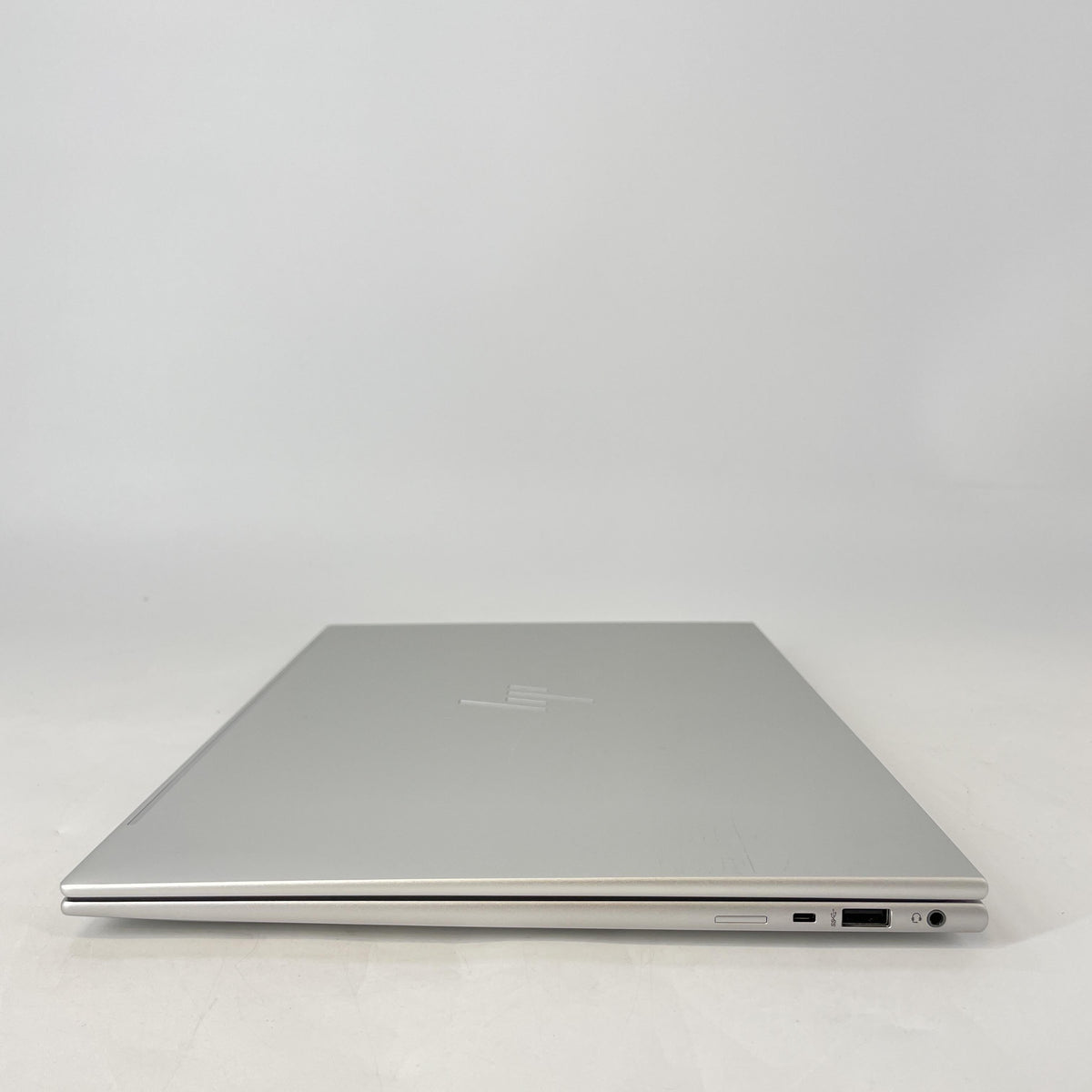 HP Elitebook 860 G9 16 Silver 1.6 GHz Intel Core i5 12th Gen. 16GB RAM 512GB Solid State Drive