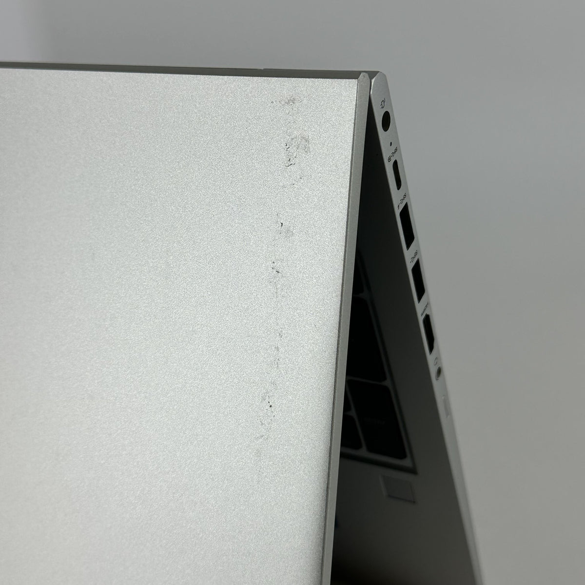 HP ProBook 455 G9 15.6 Silver 2.3 GHz AMD Ryzen 5 5625U 8GB RAM 256GB Solid State Drive