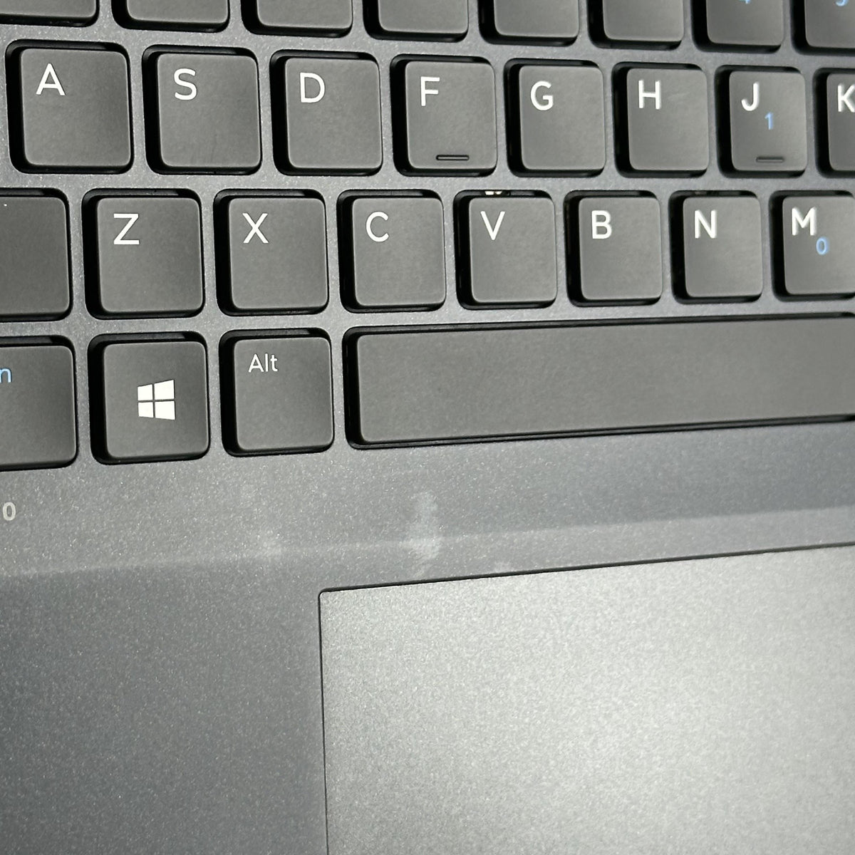 Dell Latitude E7270 13 Black 2.4 GHz Intel Core i5 6th Gen. 4GB RAM 128GB Solid State Drive