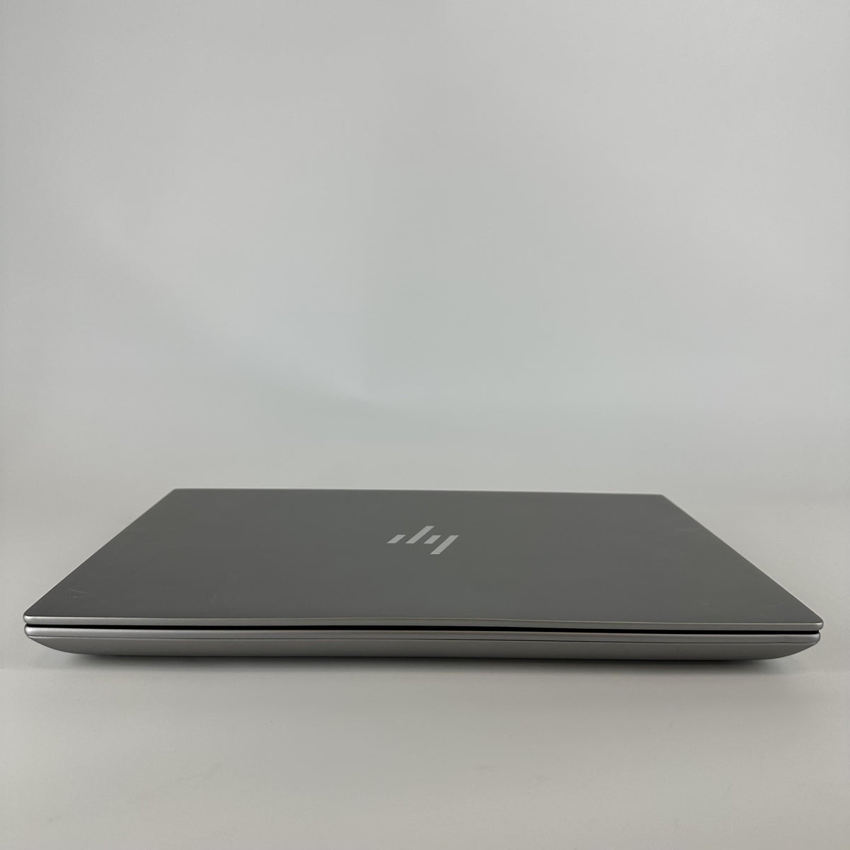 HP ZBook Fury 16 G9 Silver 2.1 GHz Intel Core i7 12th Gen. 32GB RAM 1TB Solid State Drive NVIDIA RTX A2000 8 GB