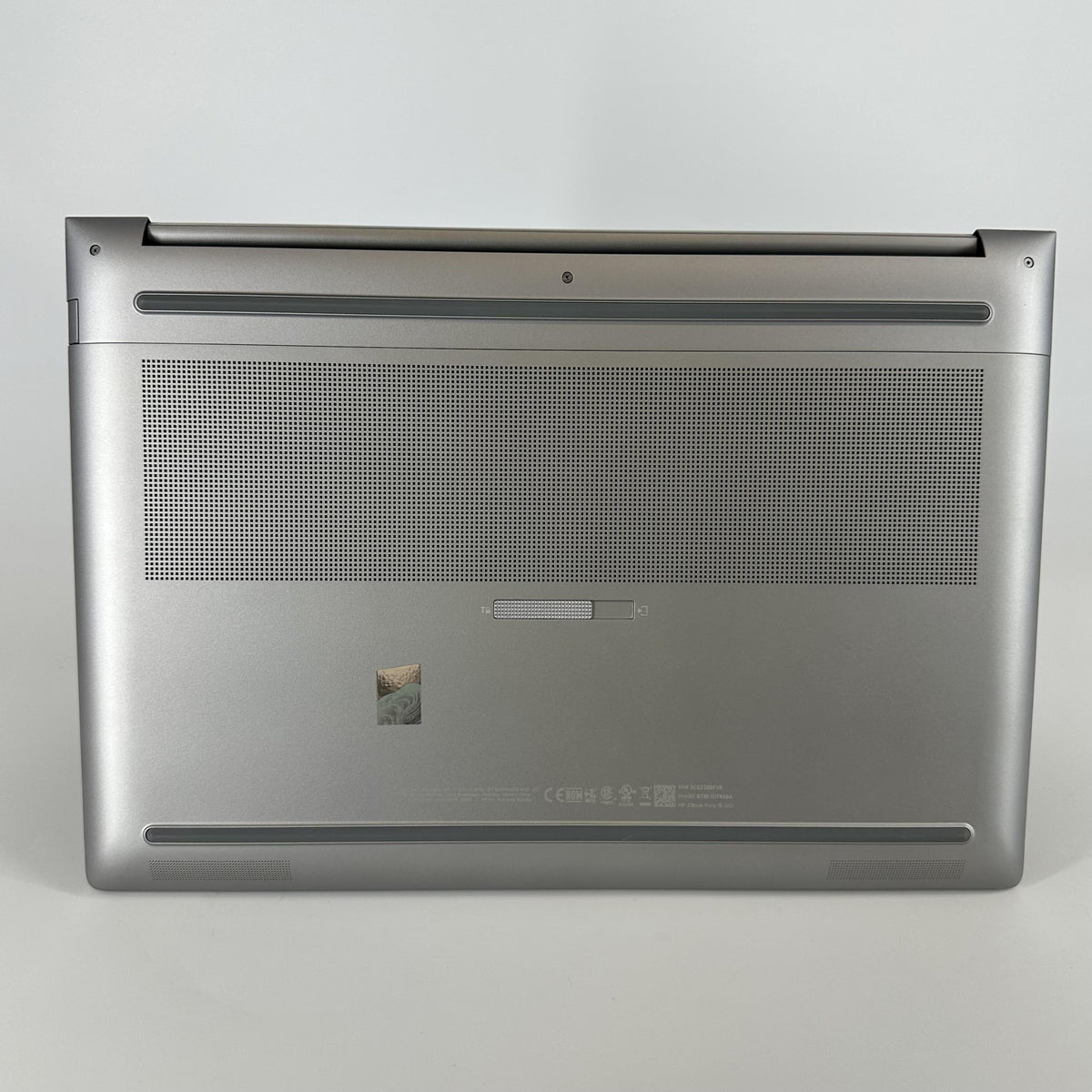 HP ZBook Fury 16 G9 Silver 2.1 GHz Intel Core i7 12th Gen. 32GB RAM 1TB Solid State Drive NVIDIA RTX A2000 8 GB