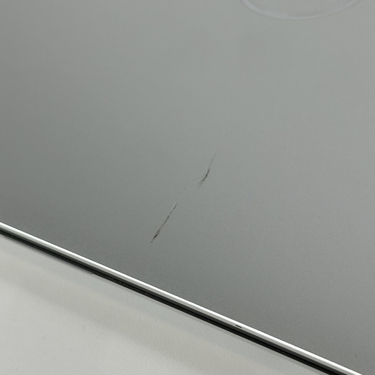 Dell XPS 15 9520 Silver 2.3 GHz Intel Core i7 12th Gen. 32GB RAM 512GB Solid State Drive NVIDIA GeForce RTX 3050 4 GB