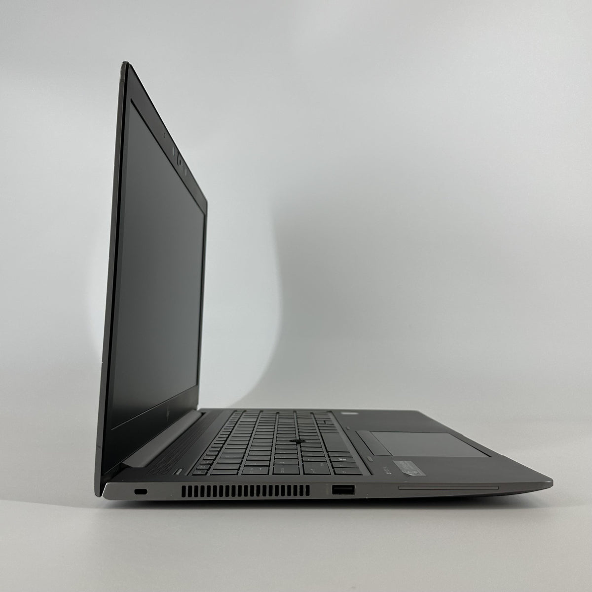 HP ZBook 15u G6 Gray 1.9 GHz Intel Core i7 8th Gen. 16GB RAM 256GB Solid State Drive