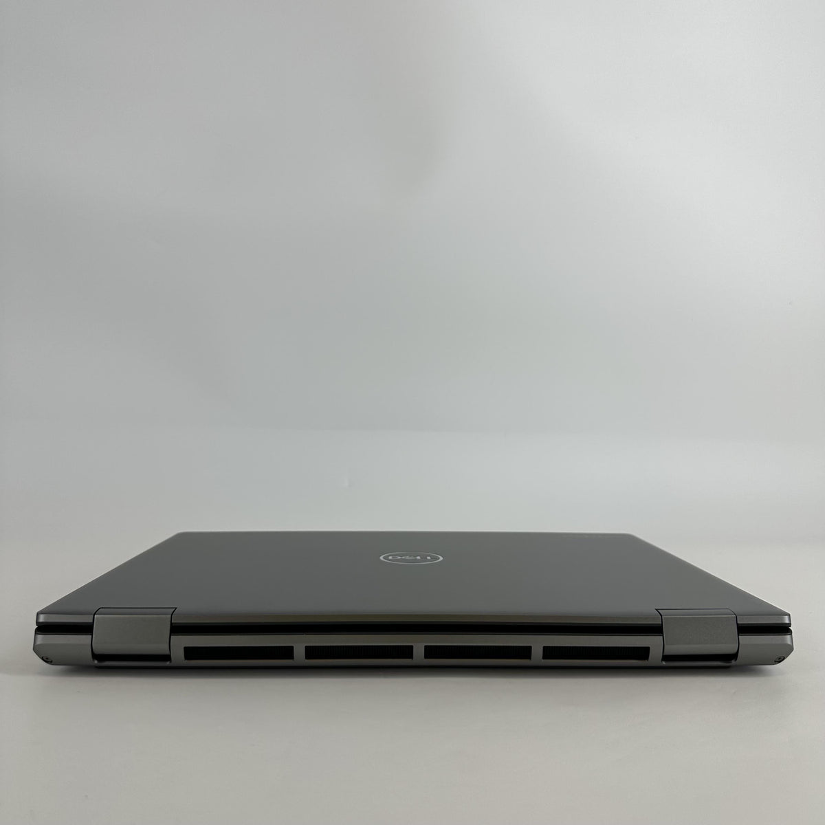 Dell Precision 7680 16 Gray 2.2 GHz Intel Core i9 13th Gen. 64GB RAM 1TB Solid State Drive NVIDIA RTX 3500 Ada 12 GB