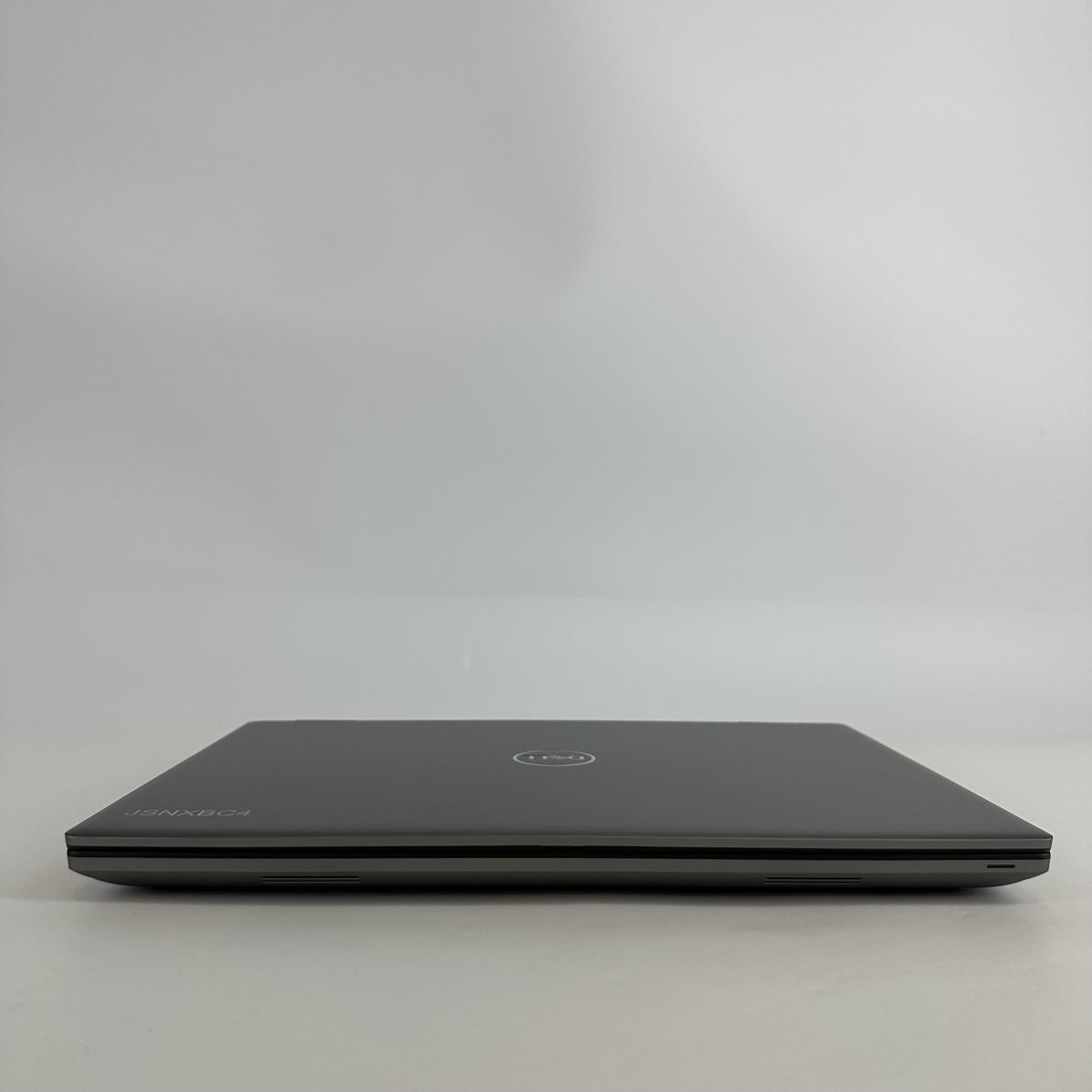Dell Precision 7680 16 Gray 2.2 GHz Intel Core i9 13th Gen. 64GB RAM 1TB Solid State Drive NVIDIA RTX 3500 Ada 12 GB