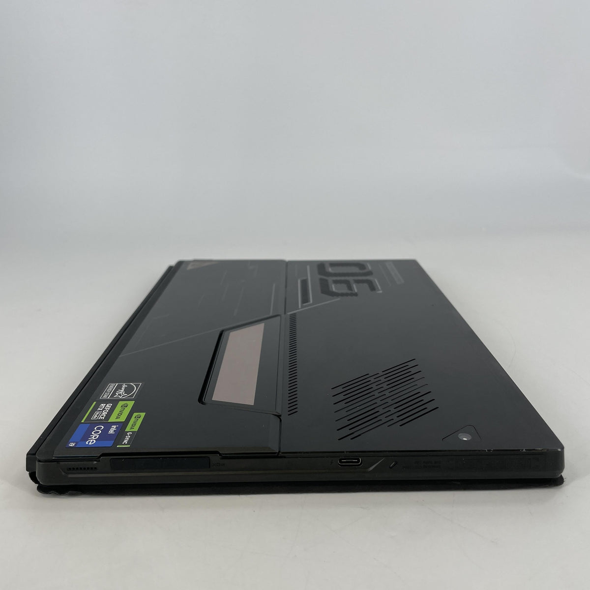 Asus ROG Flow Z13 GZ301 13.4 Black 2.6 GHz Intel Core i9 13th Gen. 16GB RAM 1TB Solid State Drive NVIDIA GeForce RTX 4050 6 GB