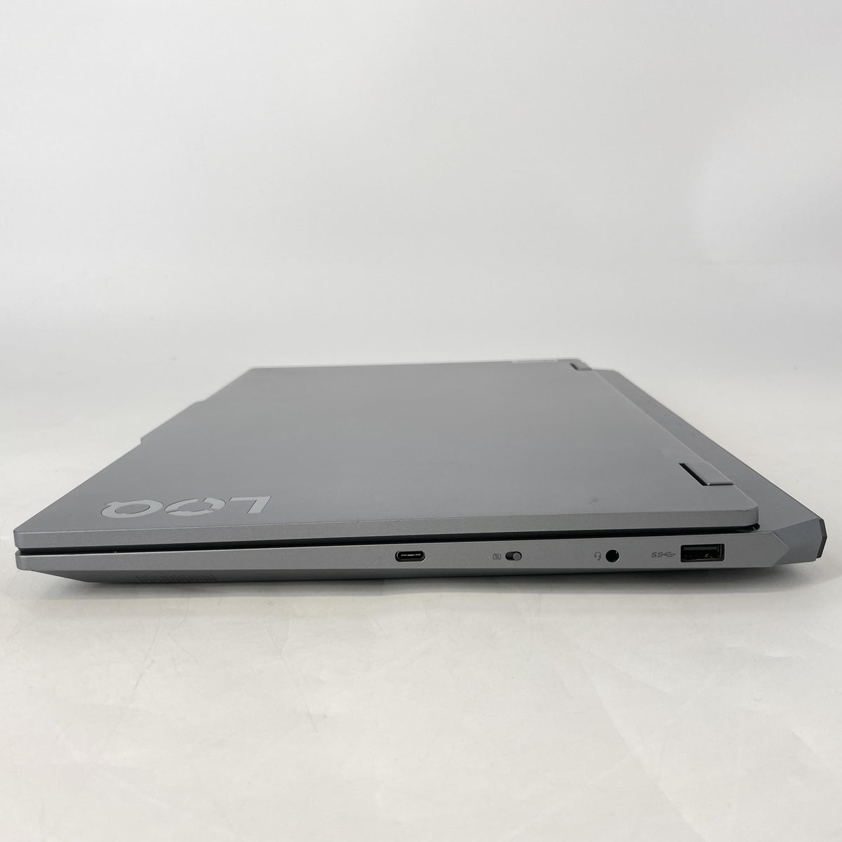 Lenovo LOQ 15 Gray 3.3 GHz AMD Ryzen 7 250 32GB RAM 2TB Solid State Drive 1TB Solid State Drive NVIDIA GeForce RTX 5060 8 GB