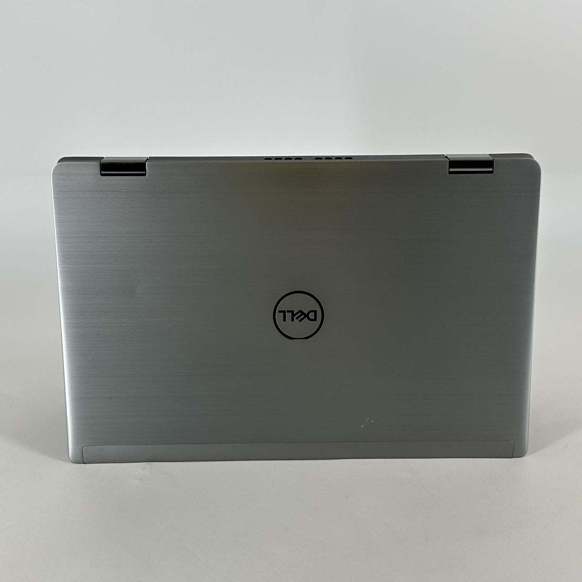 Dell Latitude 7430 (2-in-1) 14 Gray 1.8 GHz Intel Core i7 12th Gen. 16GB RAM 512GB Solid State Drive