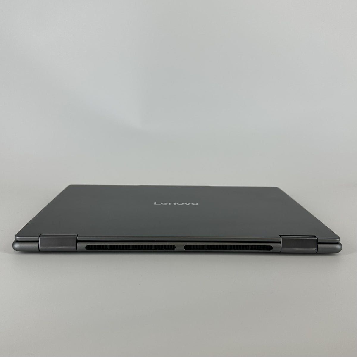 Lenovo Yoga 7i 14 Gray 2.2 GHz Intel Core Ultra 7 Series 2 16GB RAM 1TB Solid State Drive